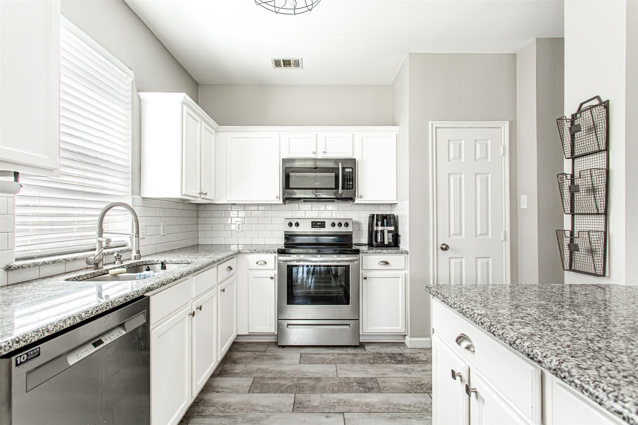 1253 Stone Lane