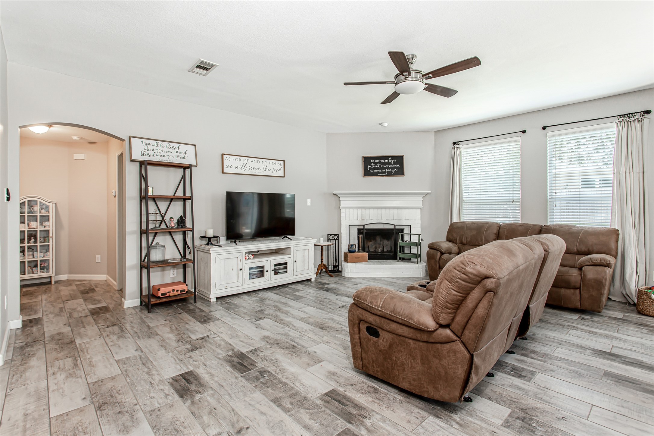 1253 Stone Lane