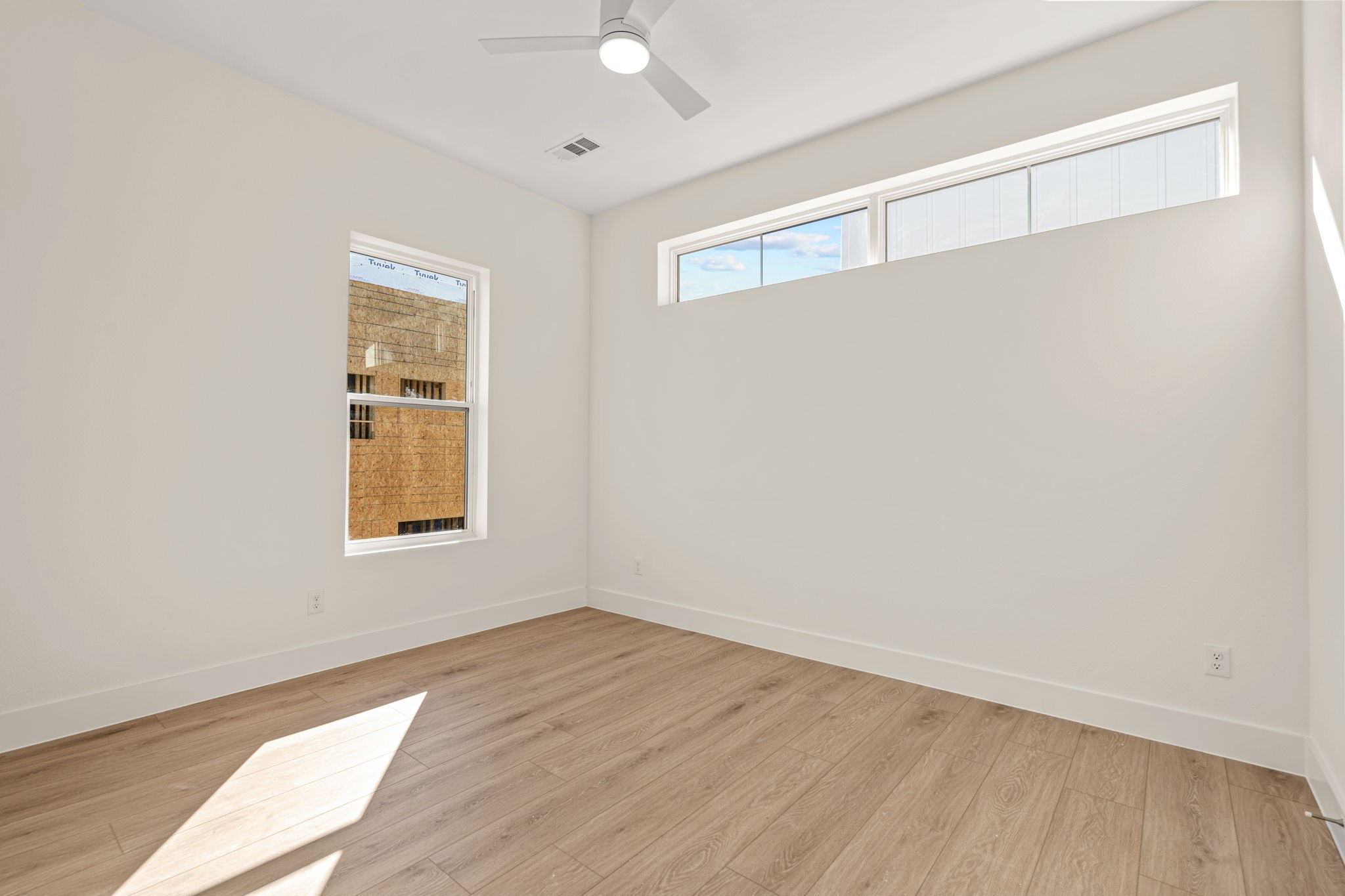 2206 Arroyo Avenue 303