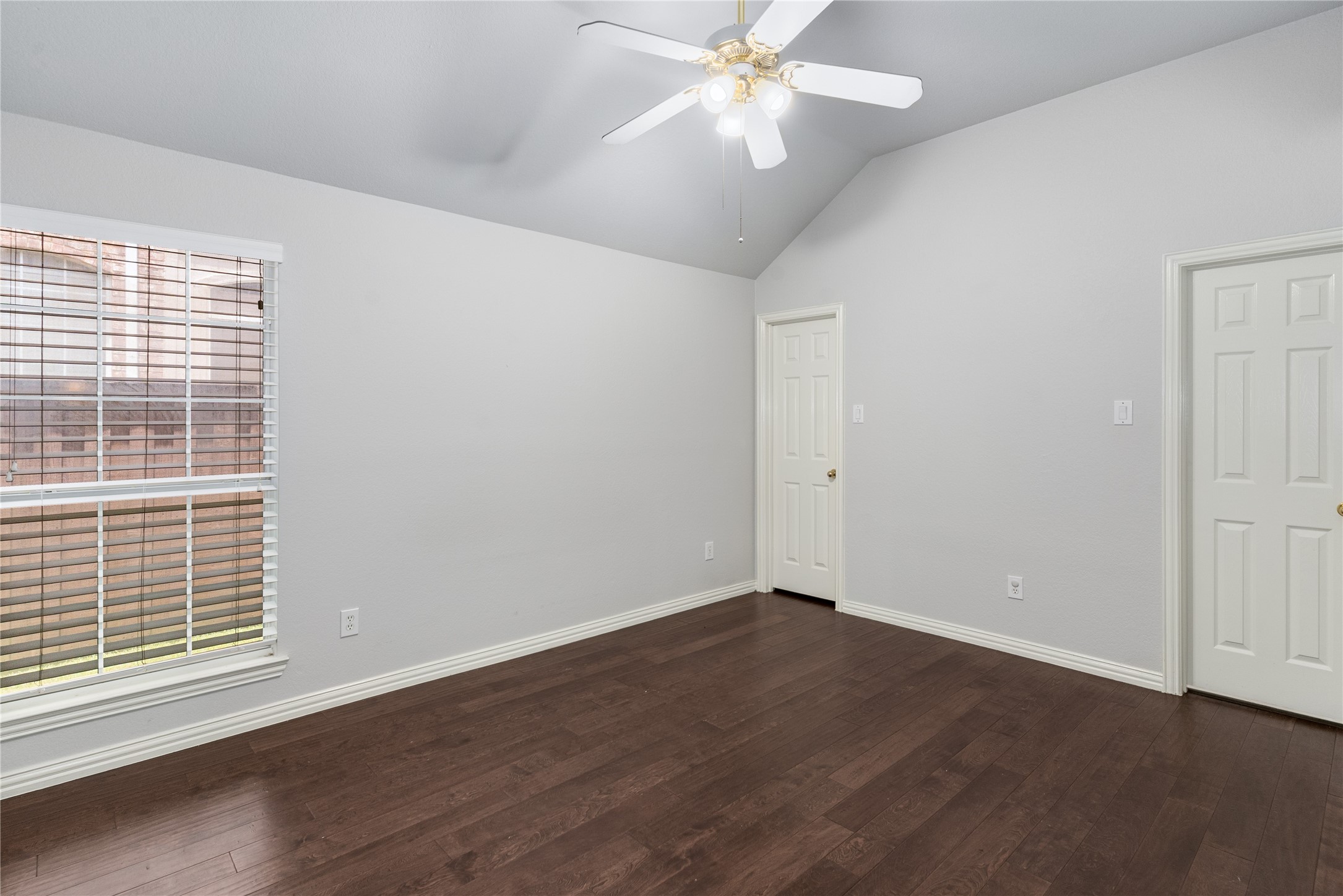 3616 Canyon Oaks Drive
