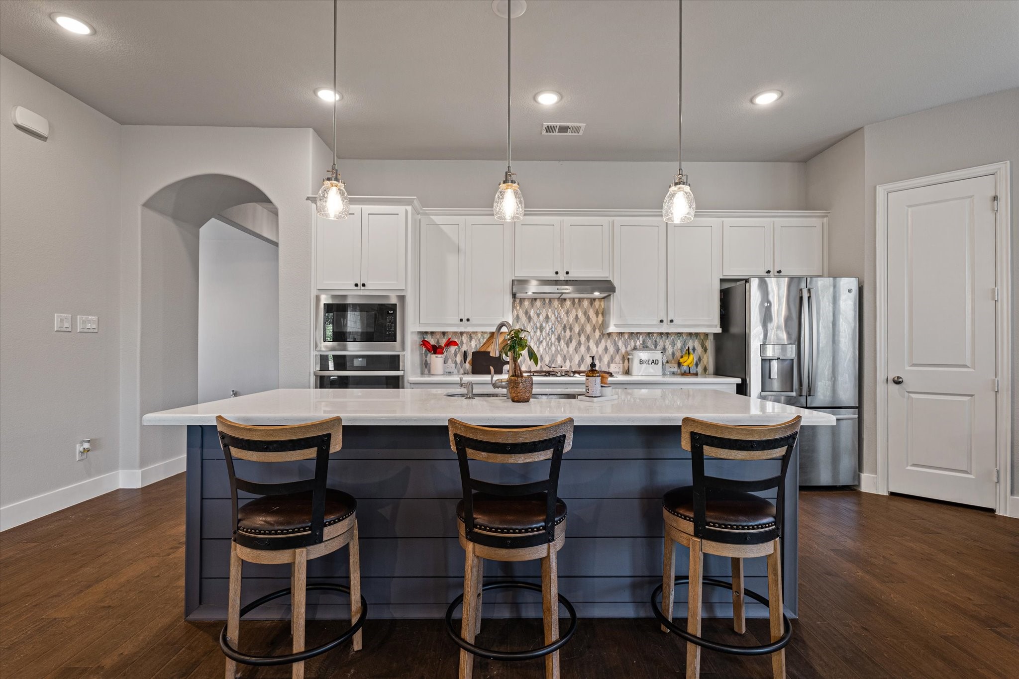 3204 Maplewood Drive