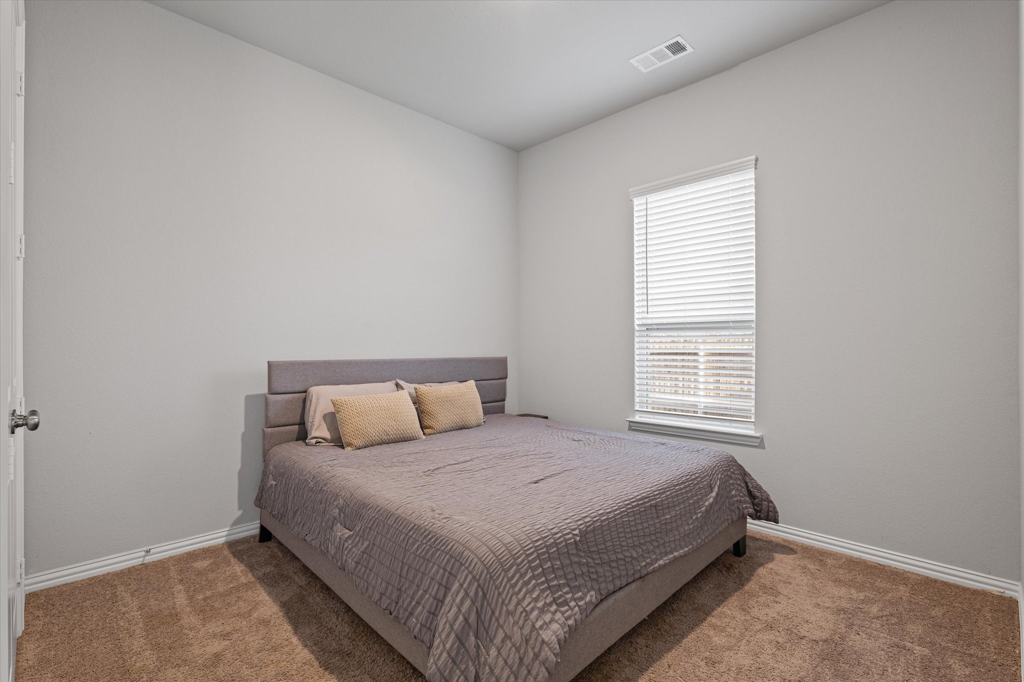 3204 Maplewood Drive