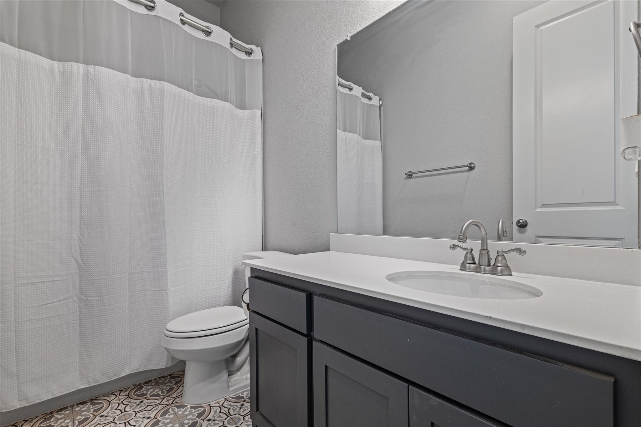 3204 Maplewood Drive