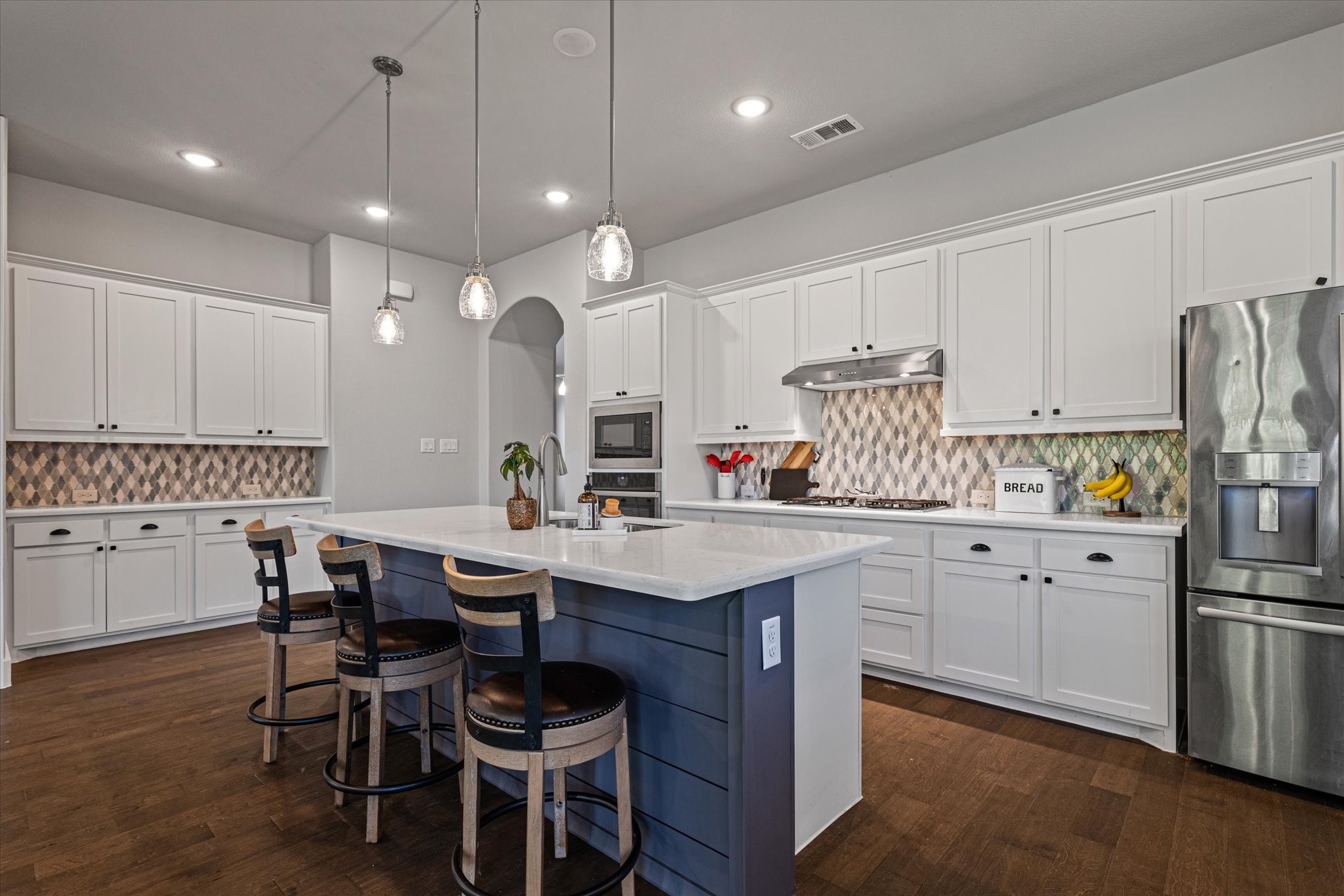 3204 Maplewood Drive