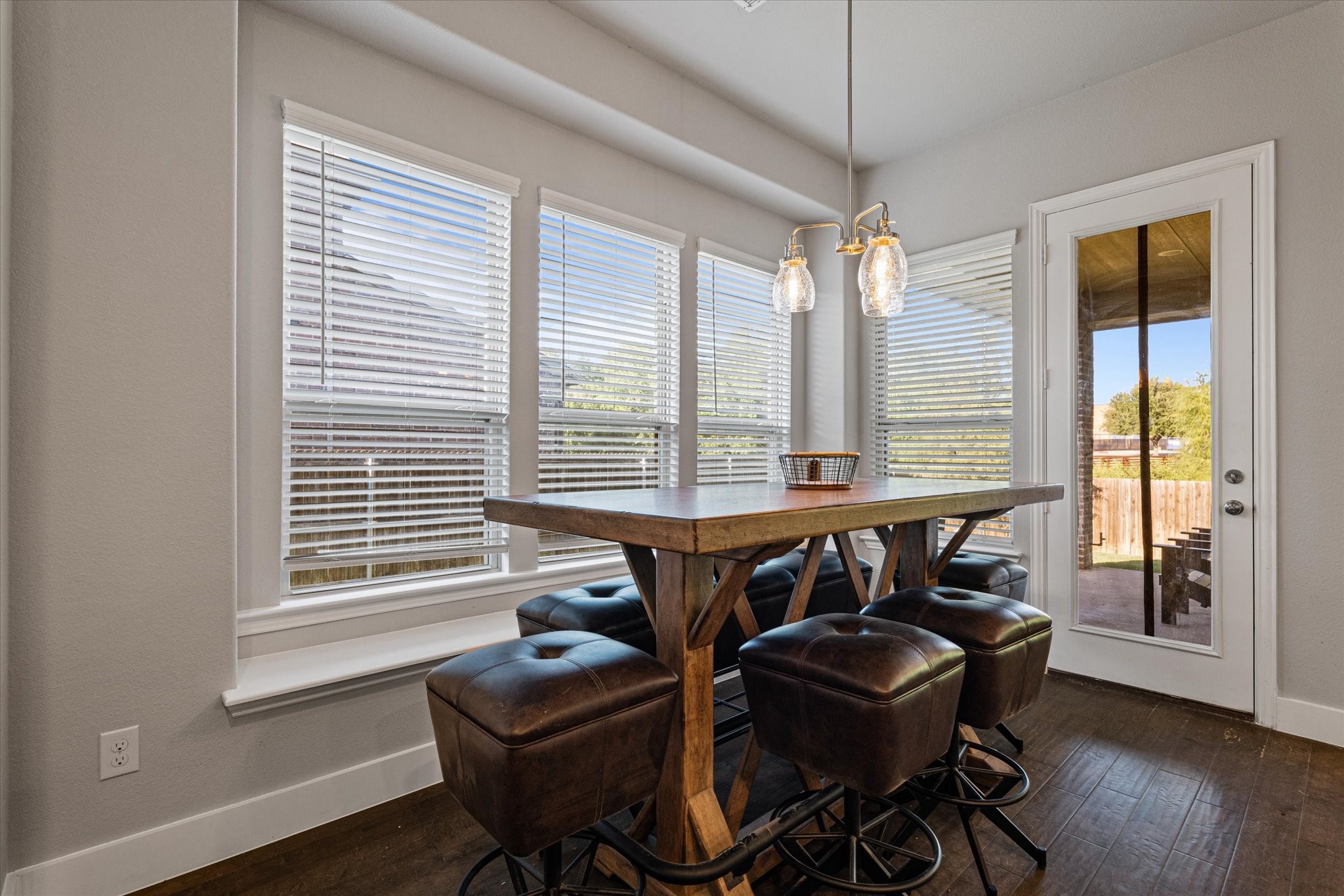 3204 Maplewood Drive