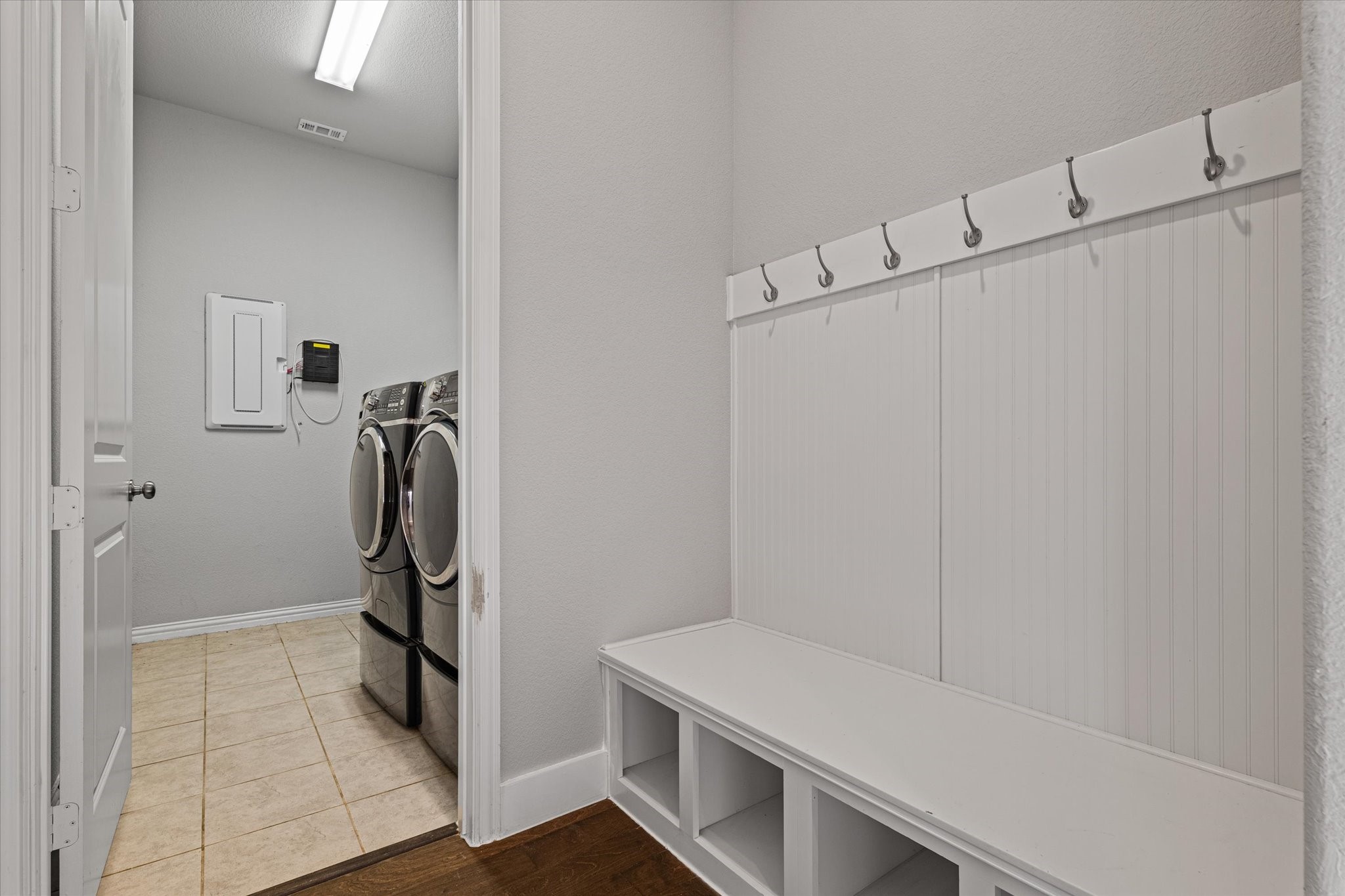 3204 Maplewood Drive