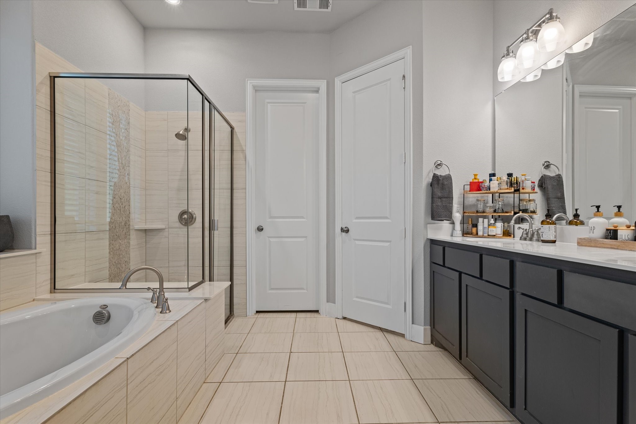 3204 Maplewood Drive