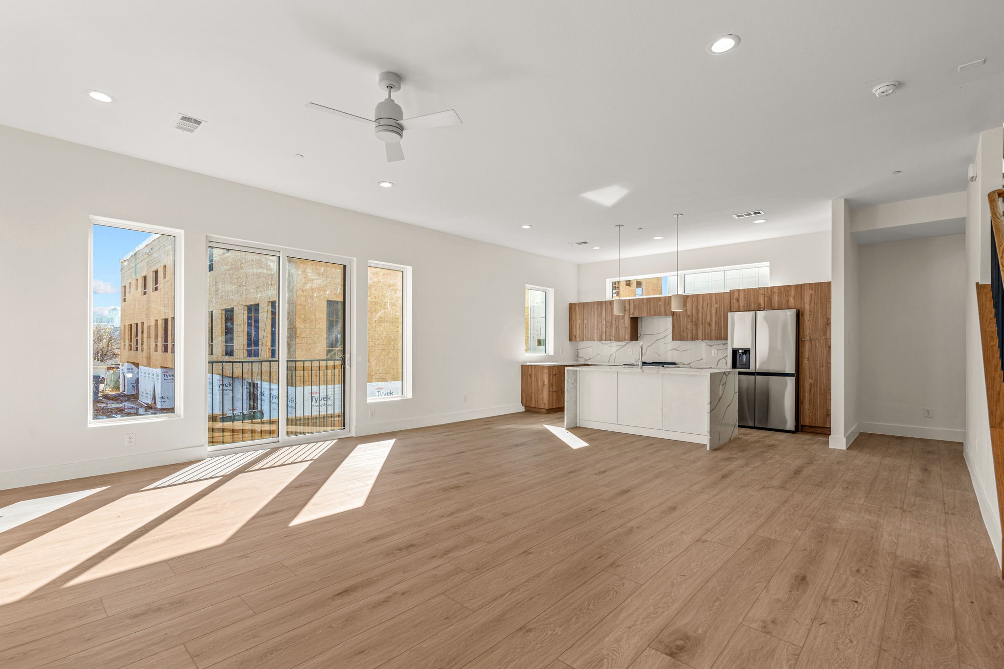 2206 Arroyo Avenue 403