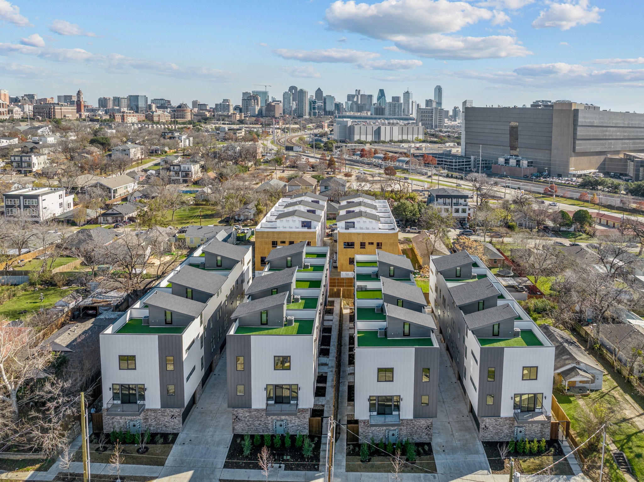 2206 Arroyo Avenue 403