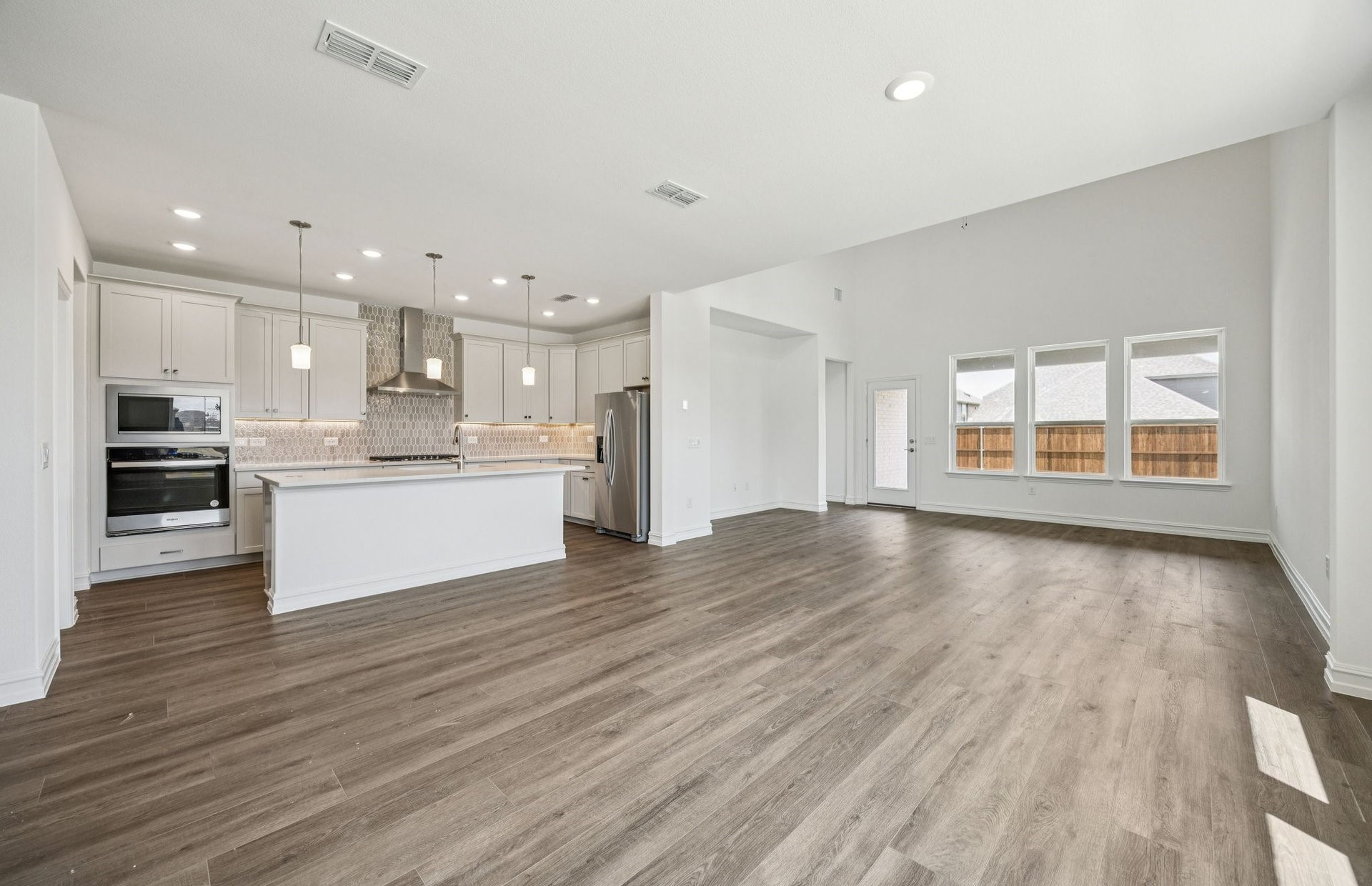 1405 Corleone Lane