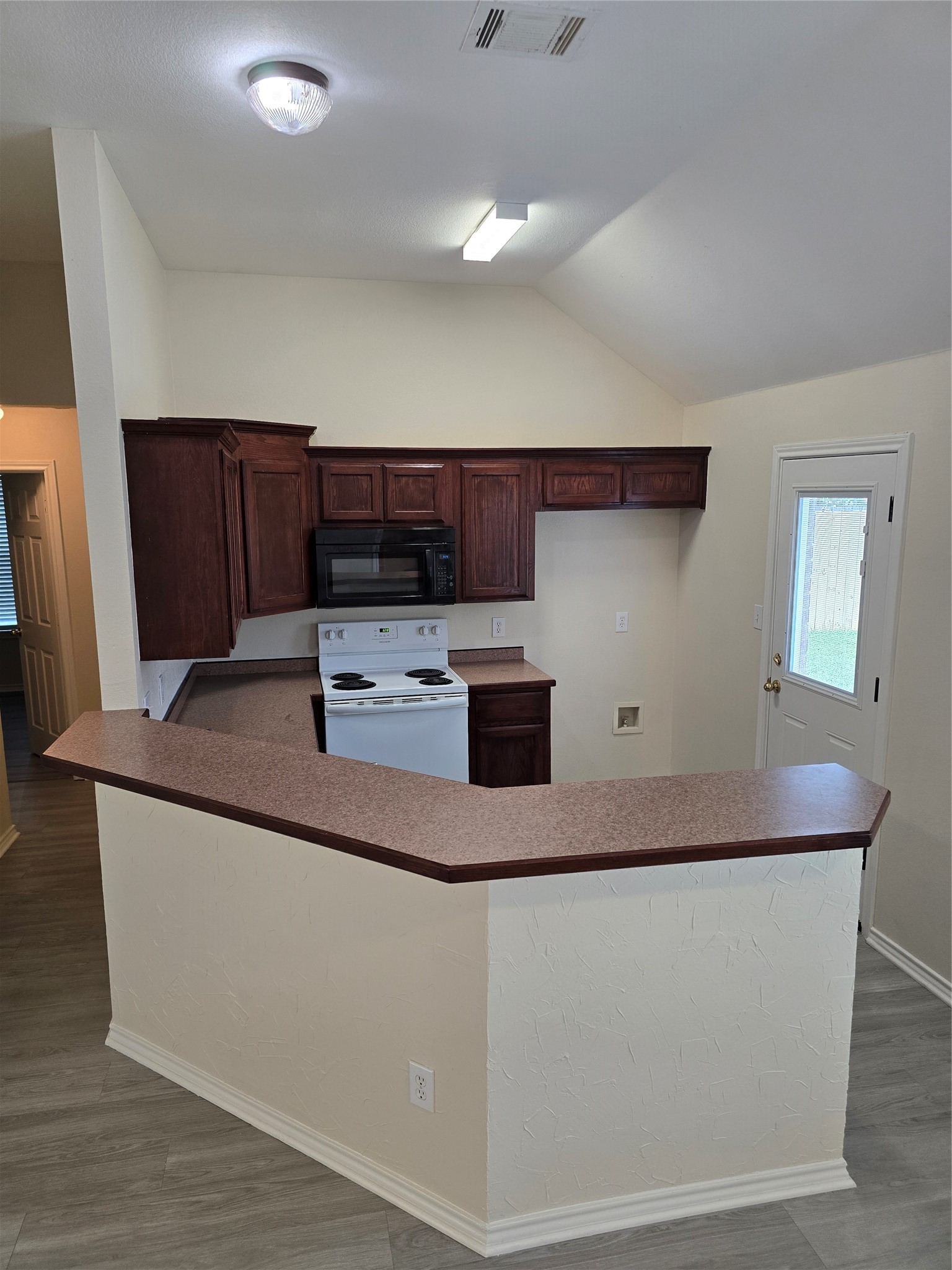 632 Oliver Lane