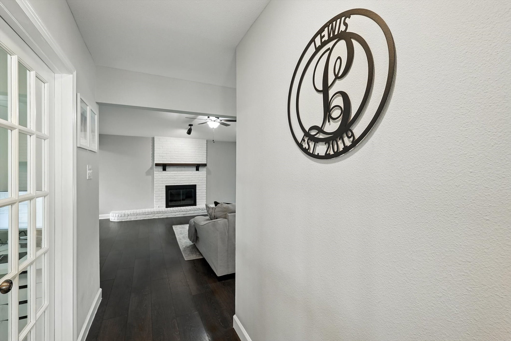 4914 Ridgeline Drive