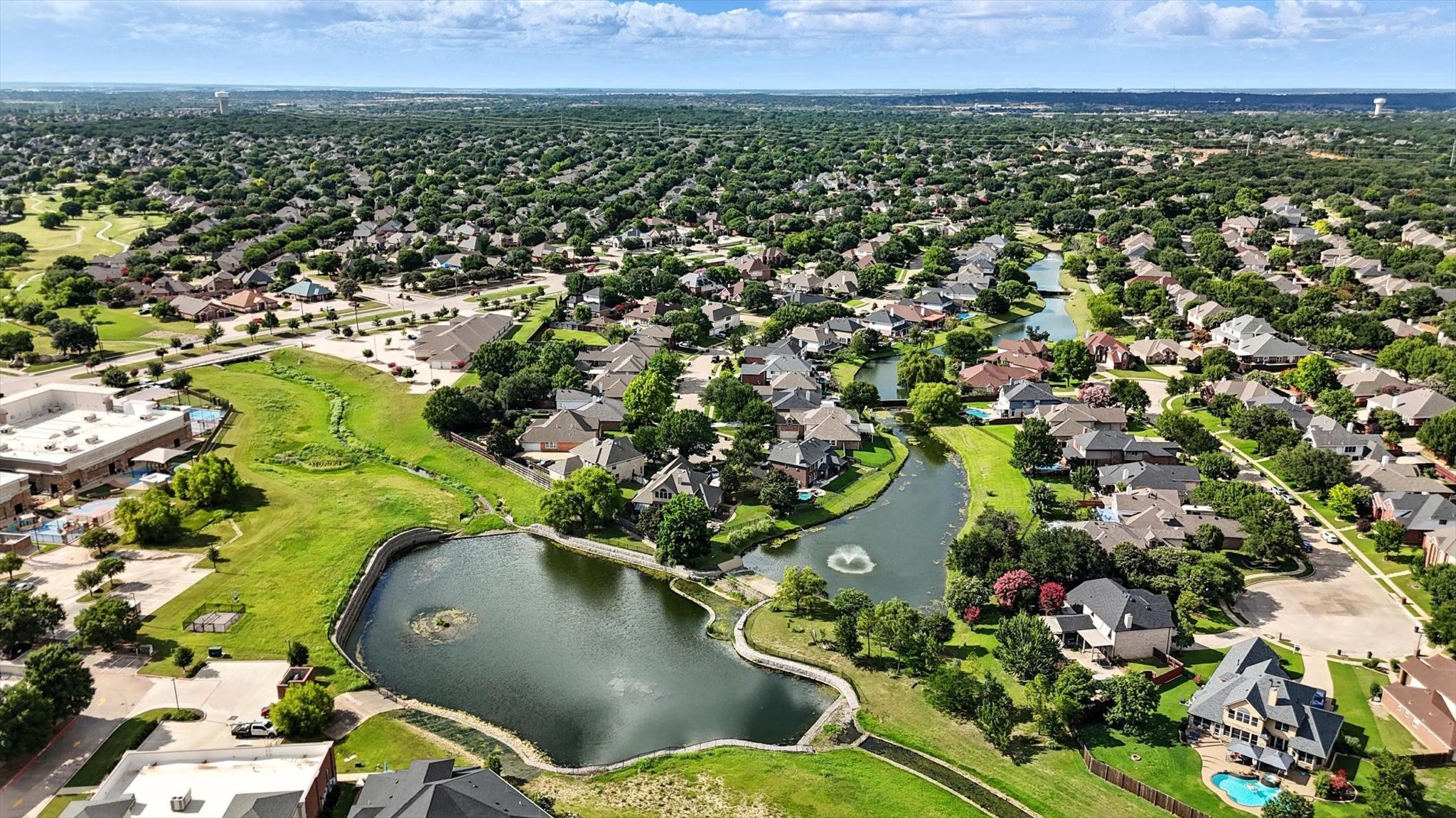 1913 Fall Creek Trail