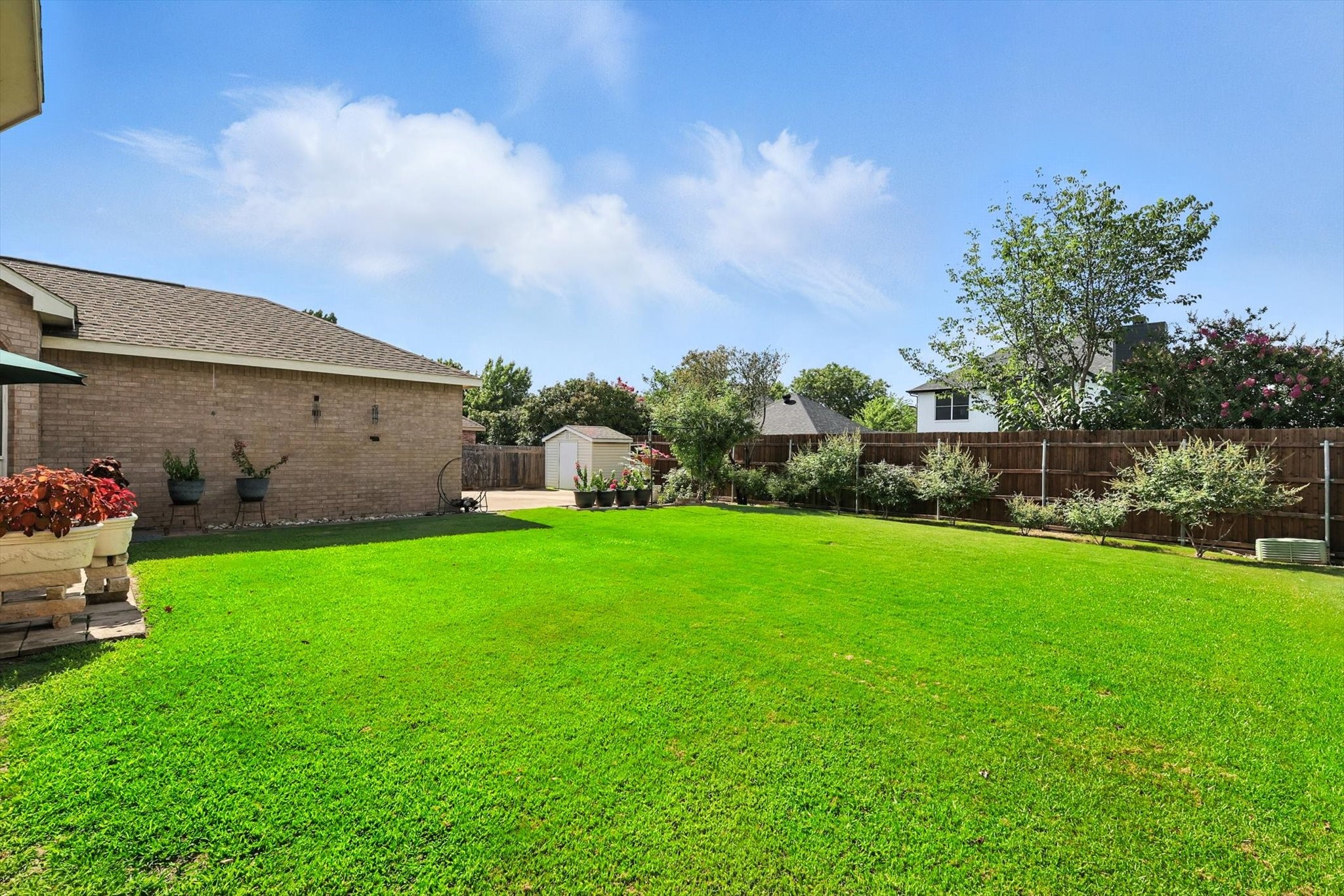 1913 Fall Creek Trail