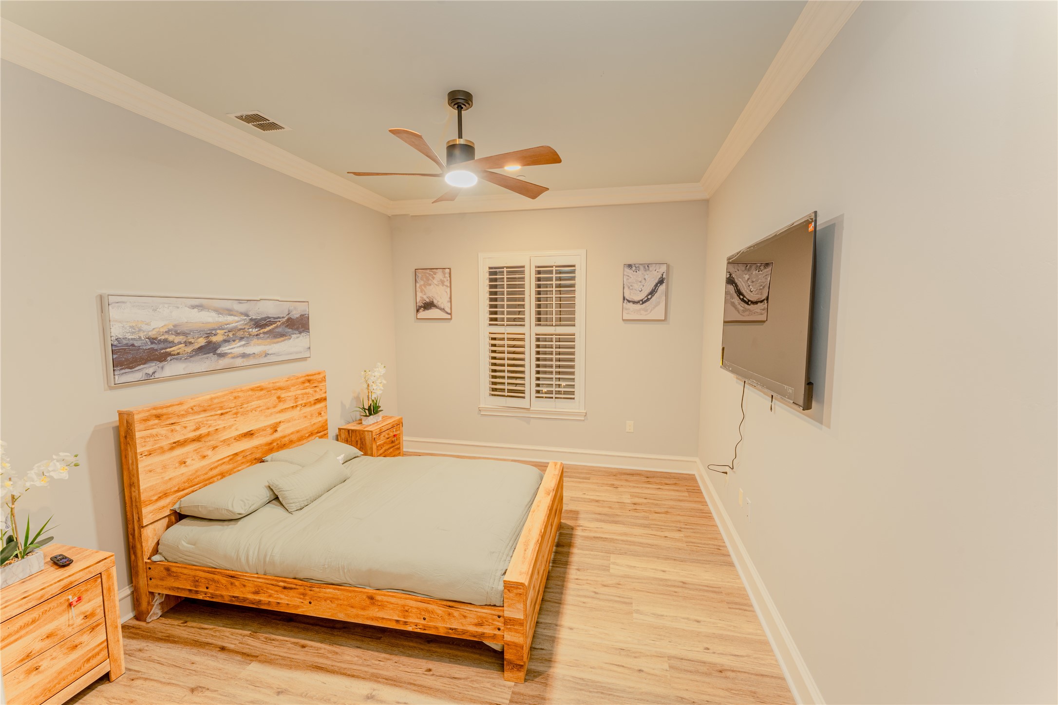 6675 Mediterranean Drive 3306