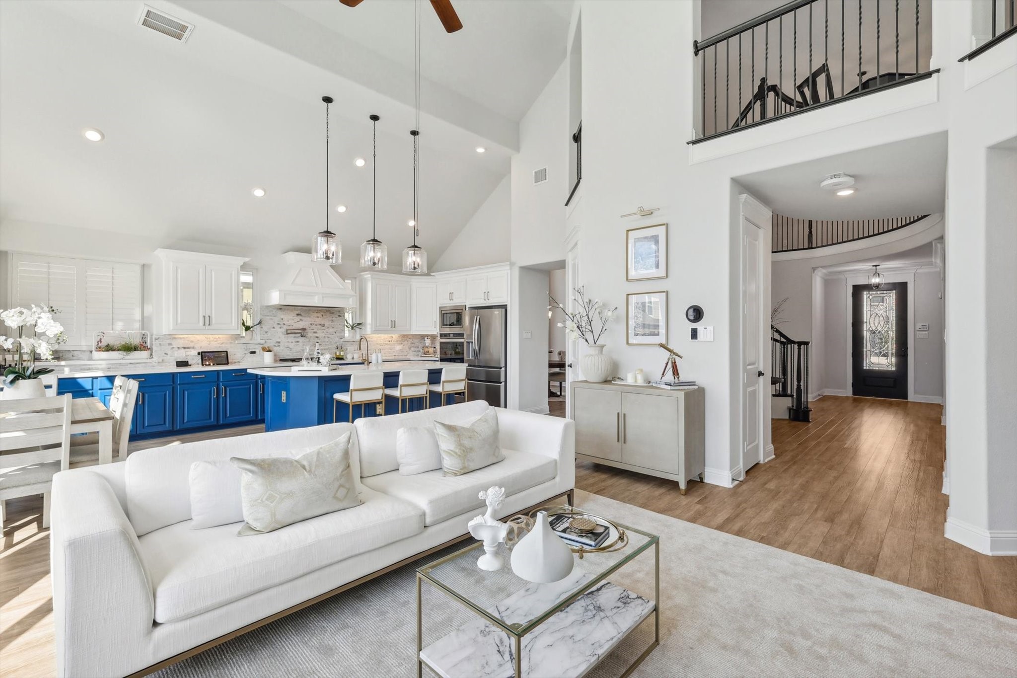 912 Southern Hills Way