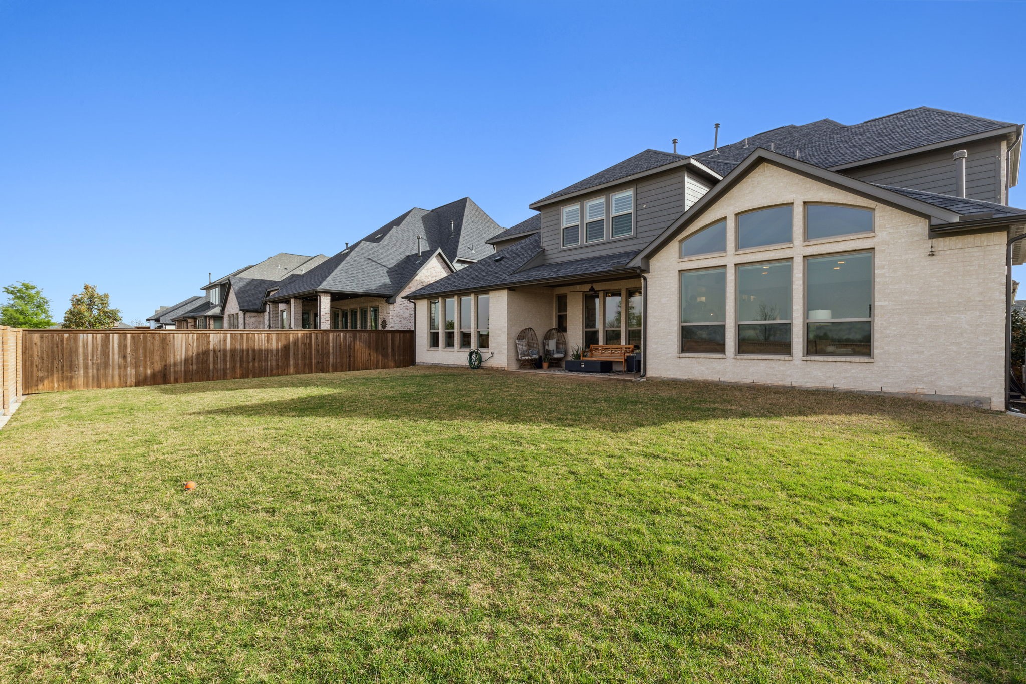 3382 Springhouse Way