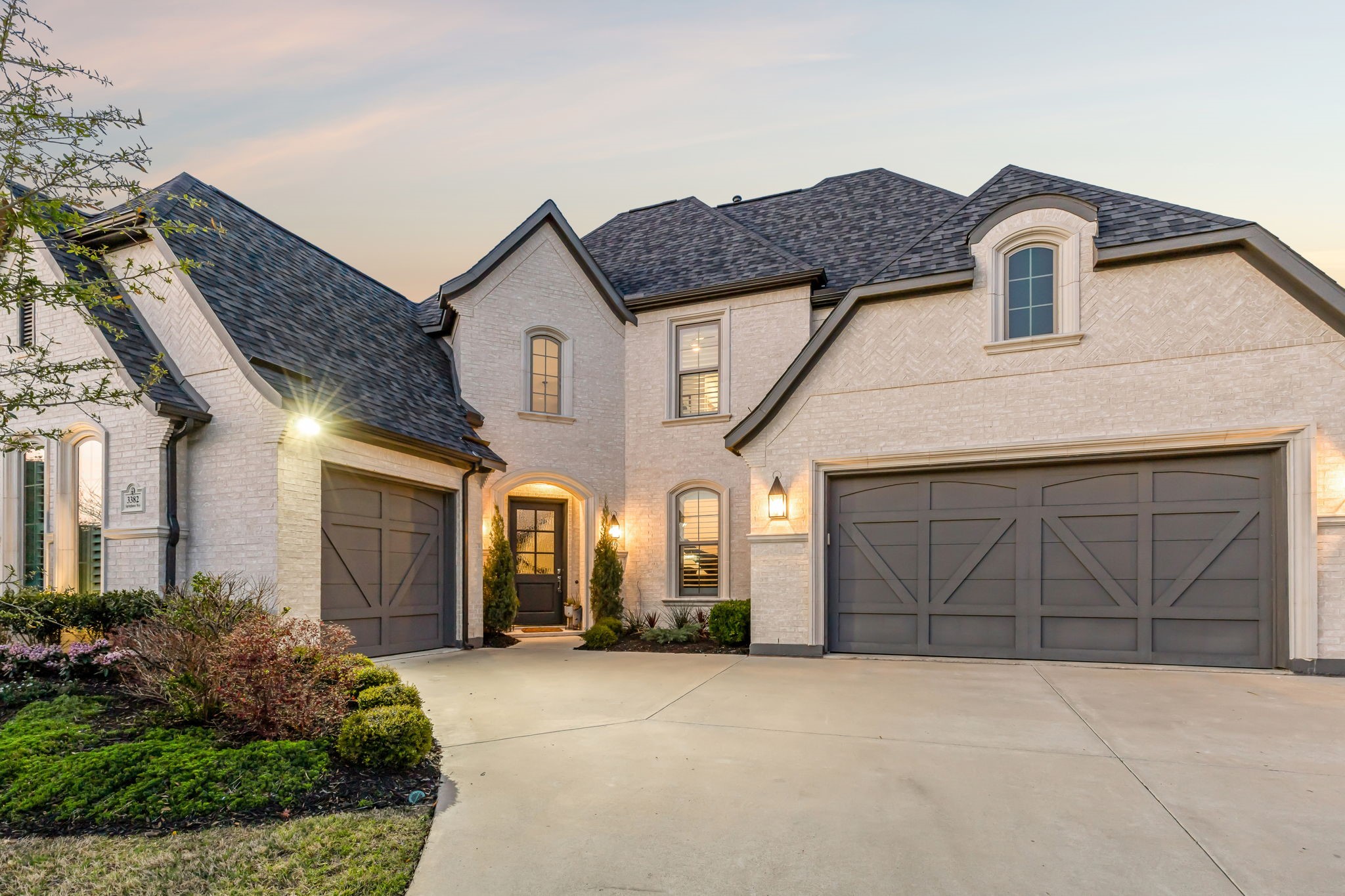 3382 Springhouse Way