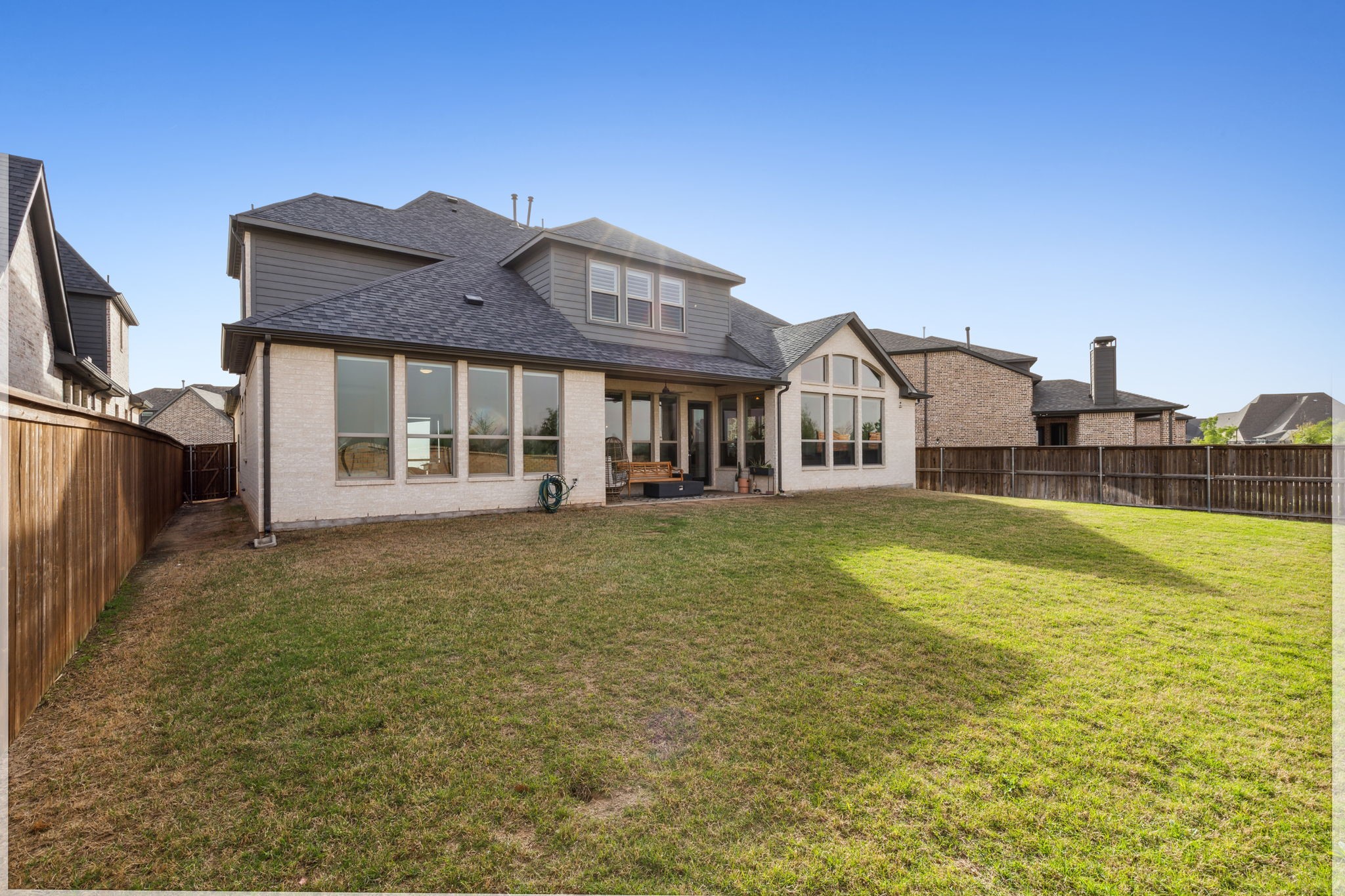 3382 Springhouse Way