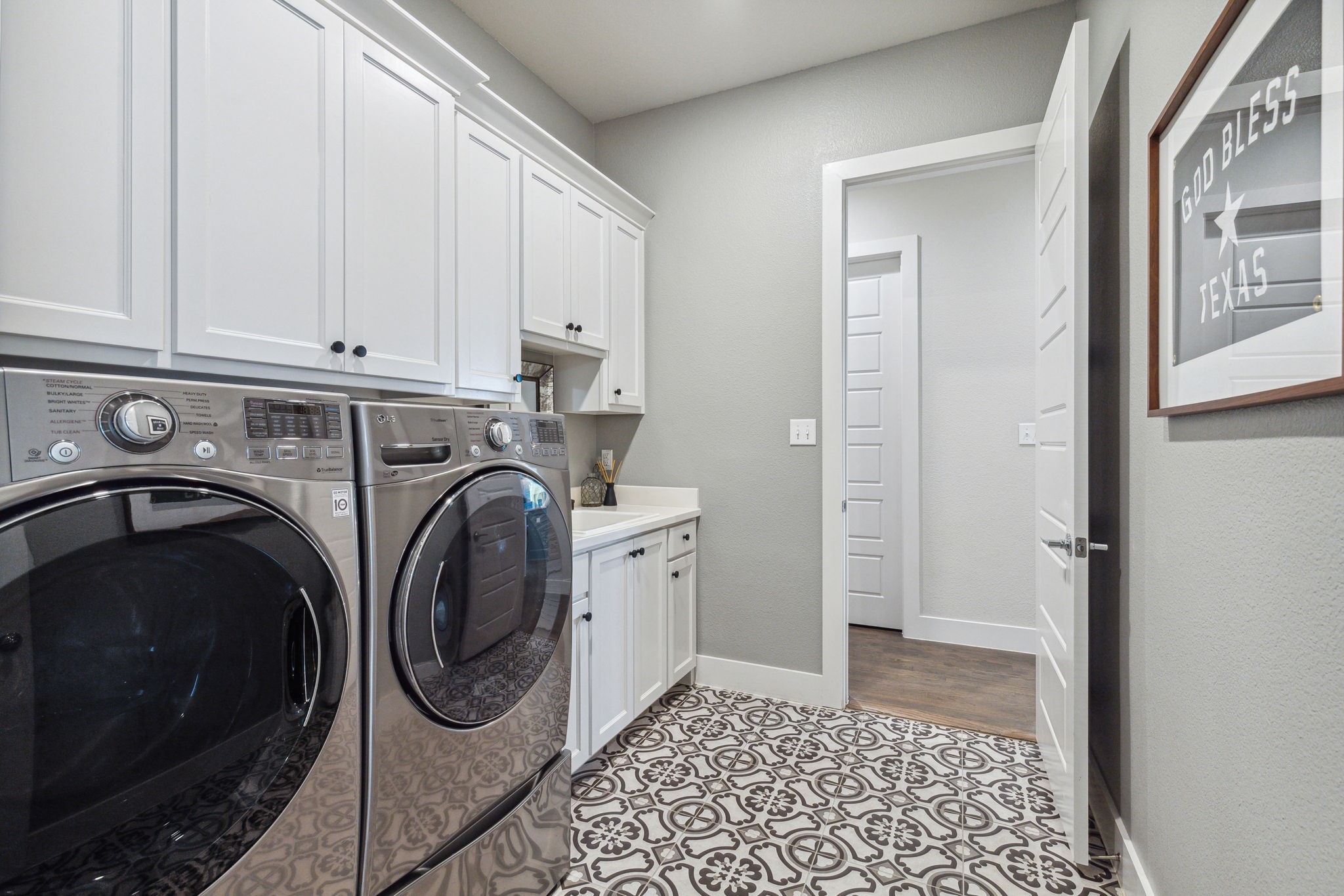 3382 Springhouse Way