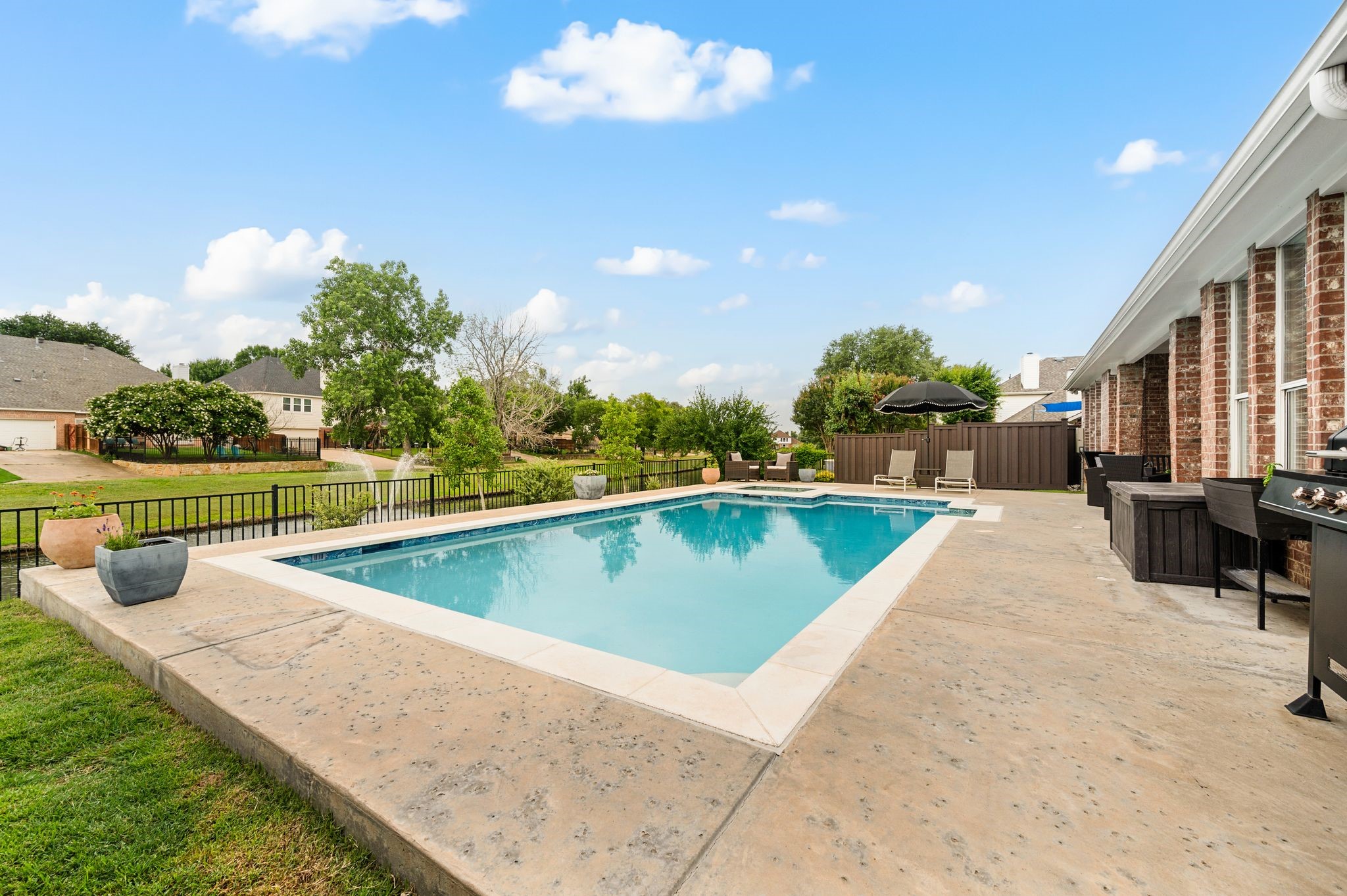 1509 Briar Meadow Drive