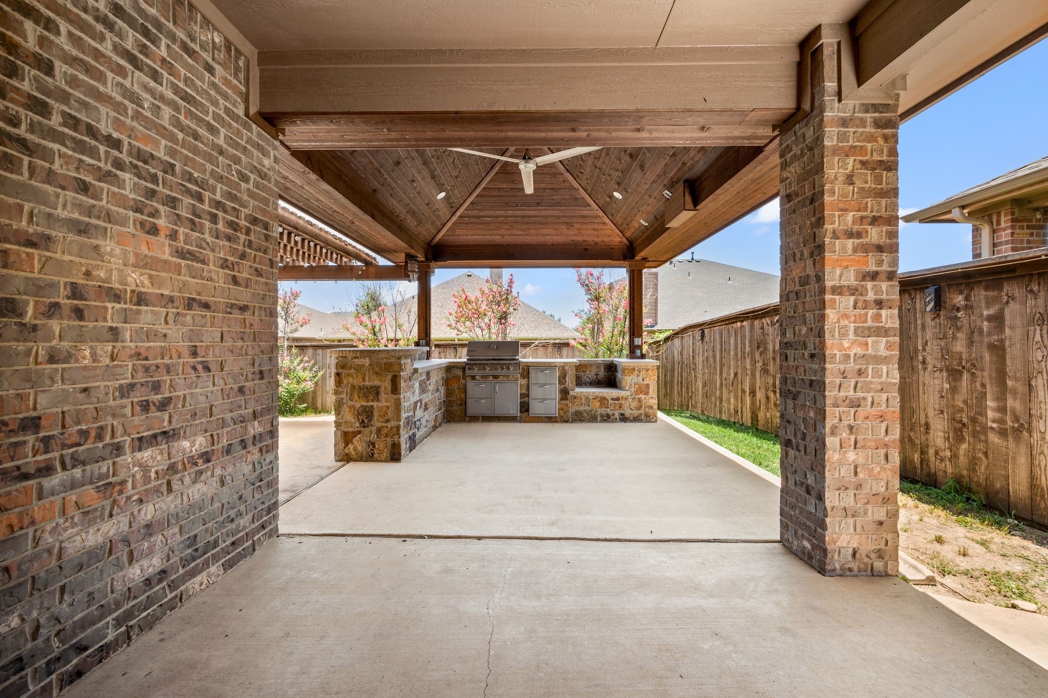 2236 Frosted Willow Lane