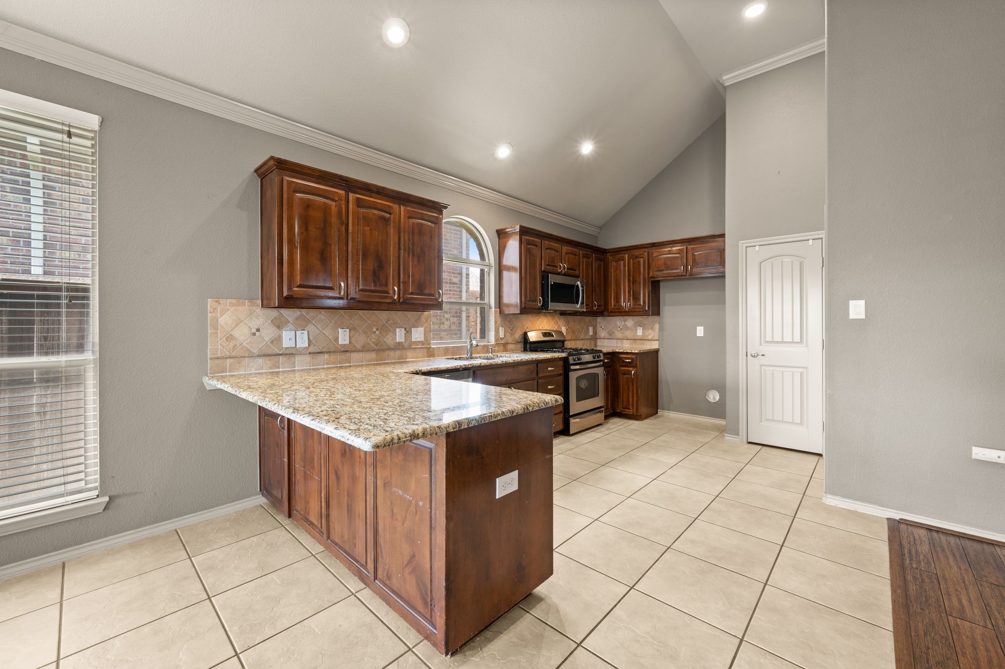 2236 Frosted Willow Lane