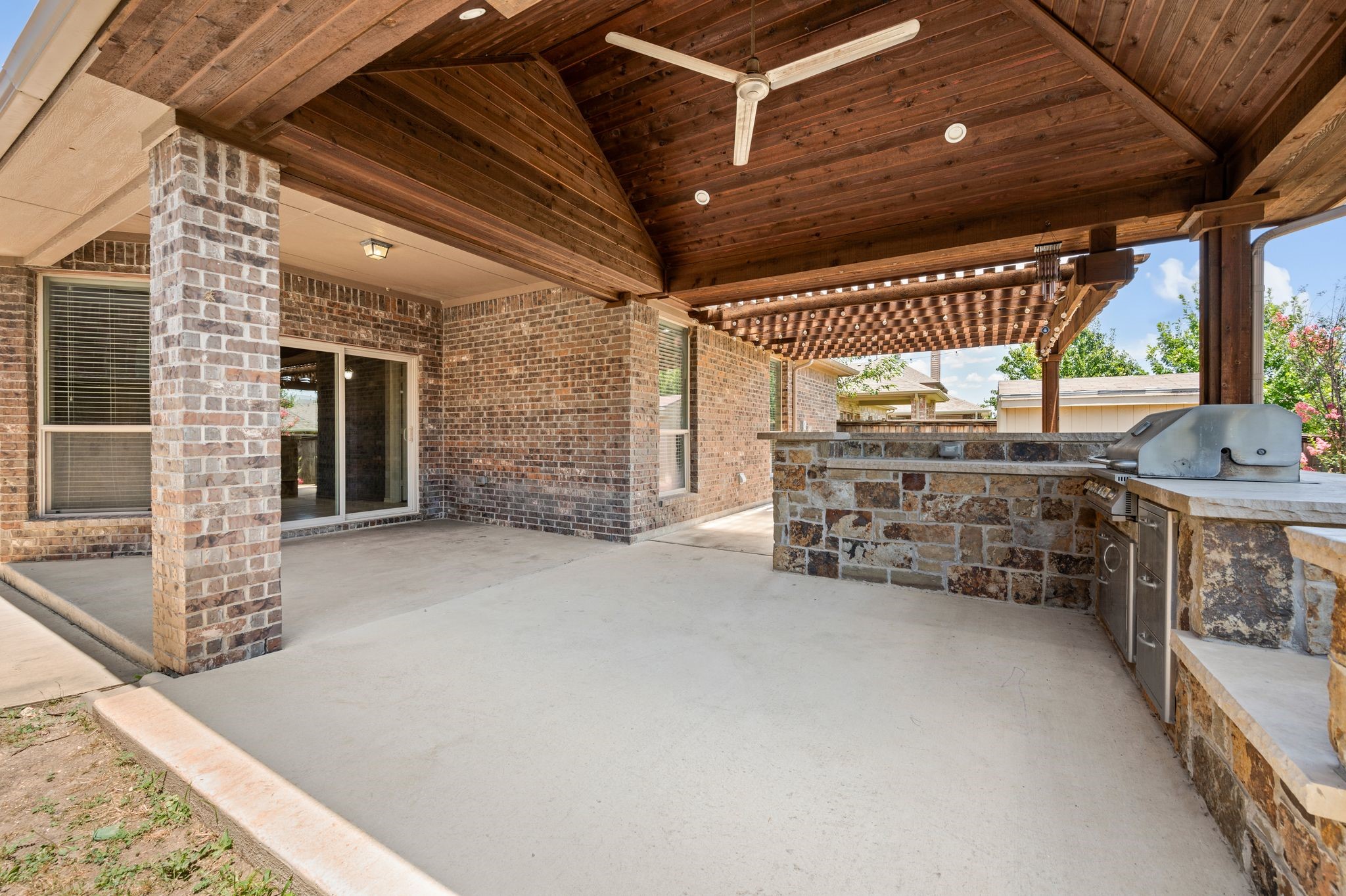 2236 Frosted Willow Lane