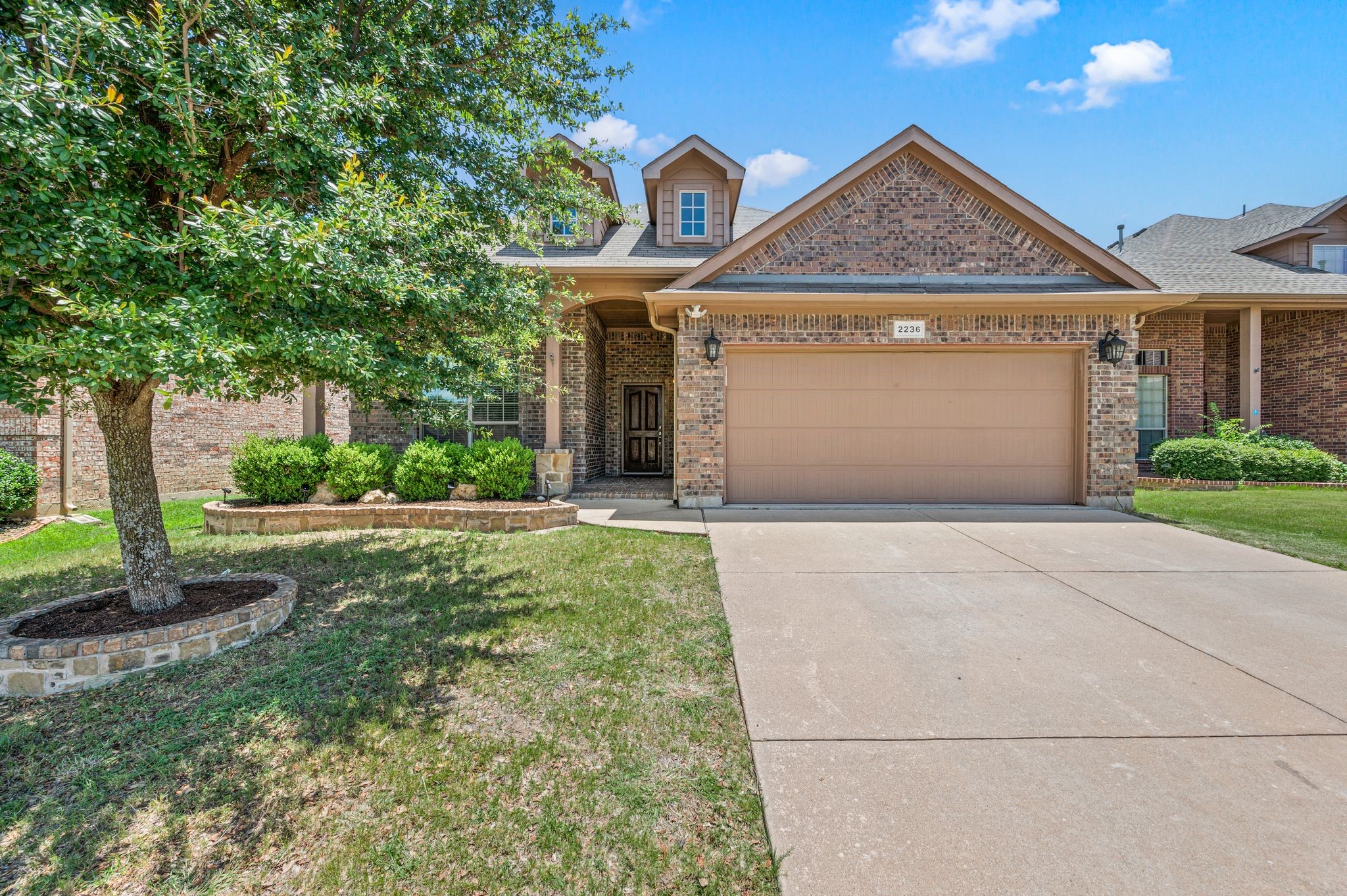 2236 Frosted Willow Lane