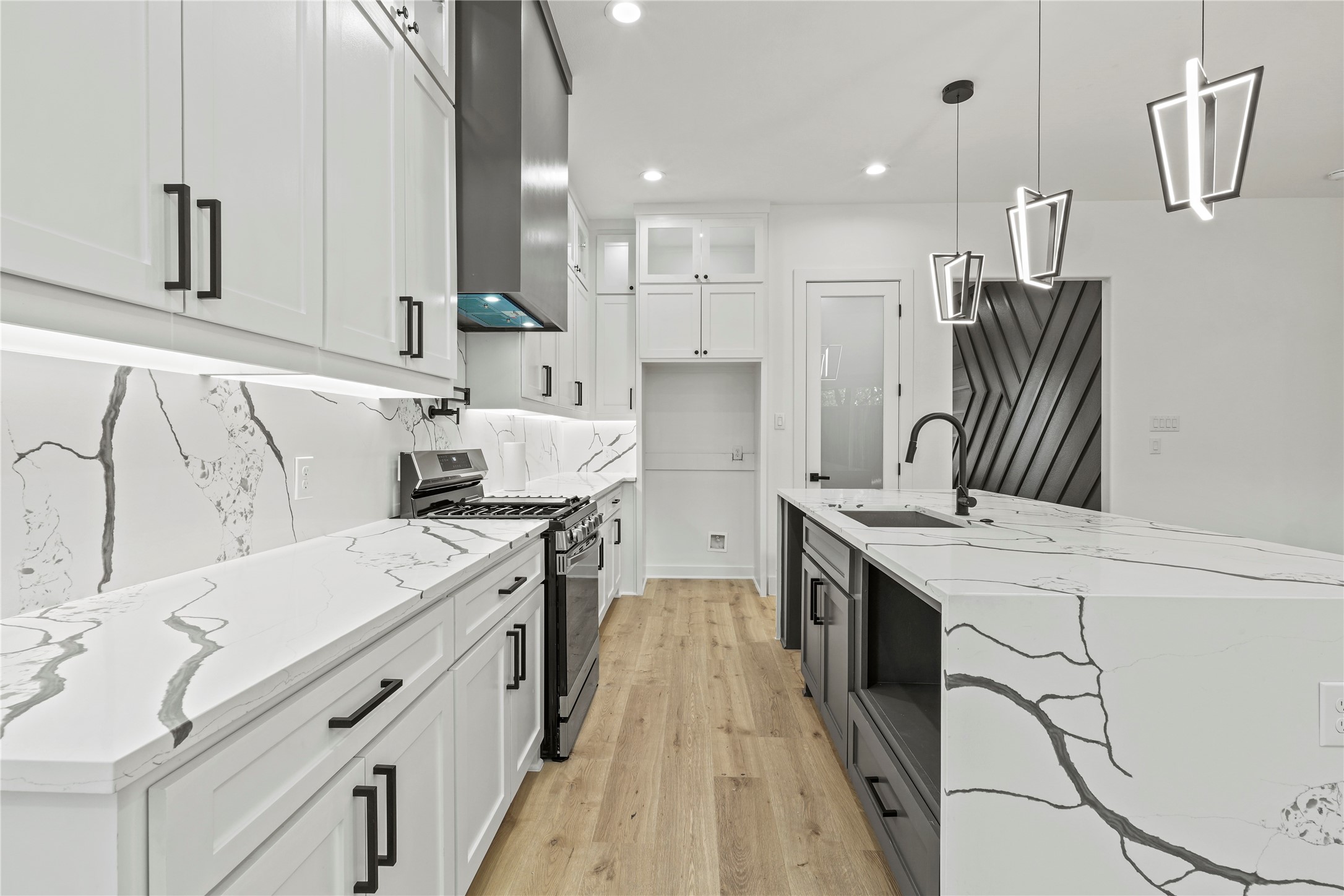 3100 Oak Bourne Drive