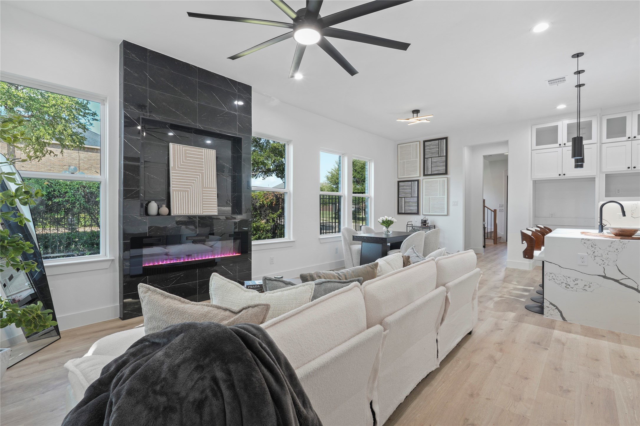 3200 Oak Bourne Drive