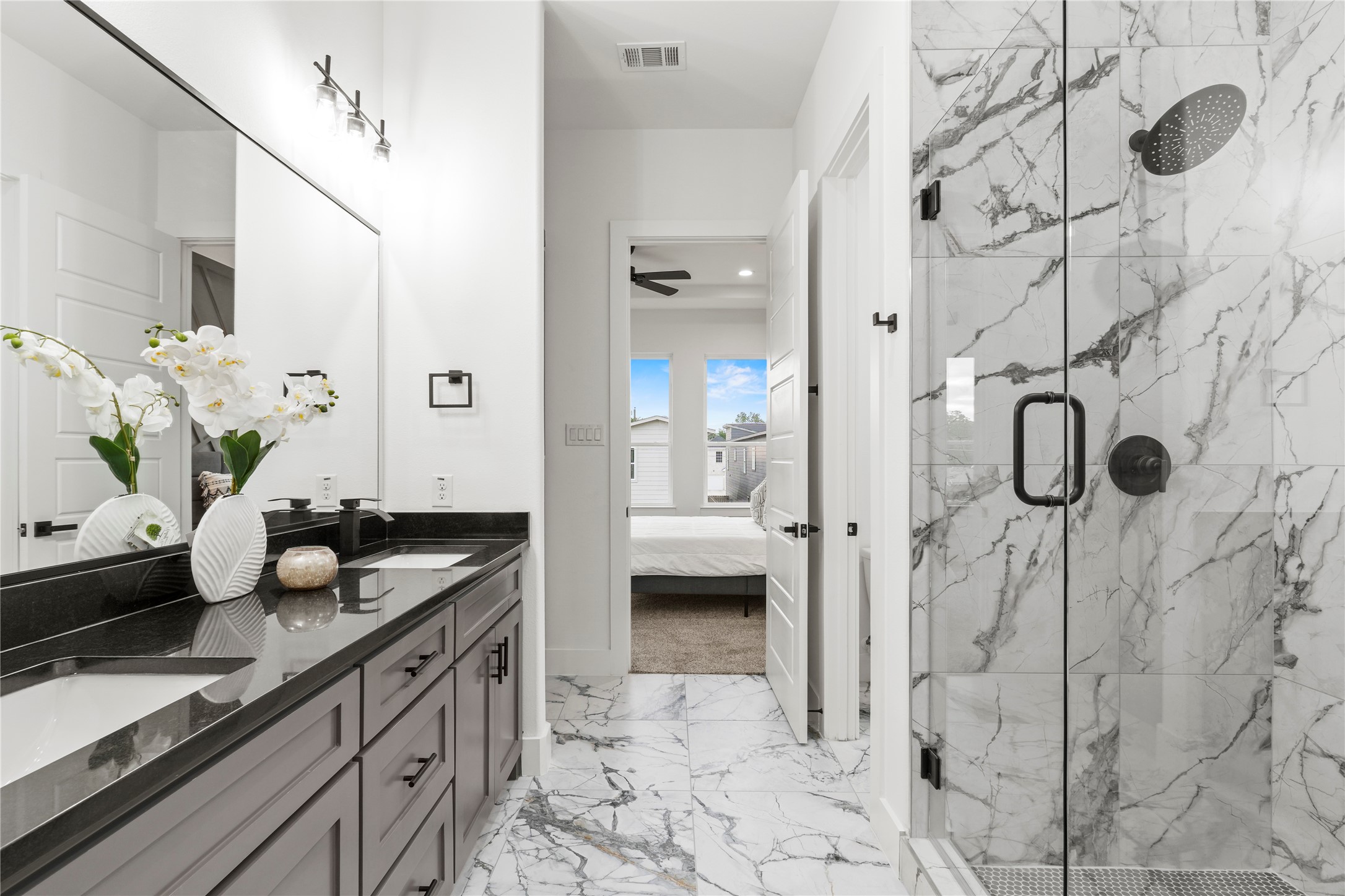 2529 Pennsylvania Avenue