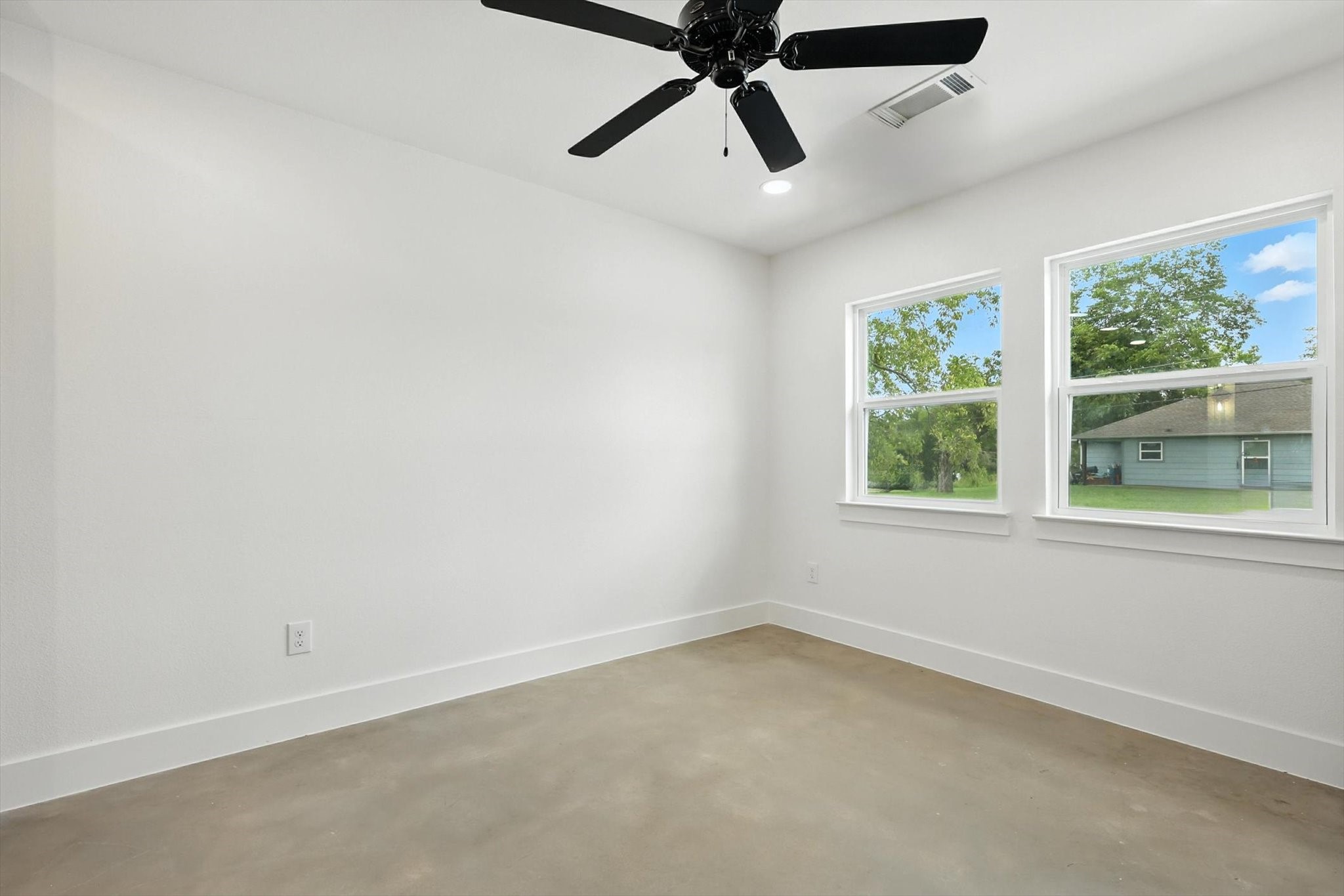 3206 Sayle Street 102