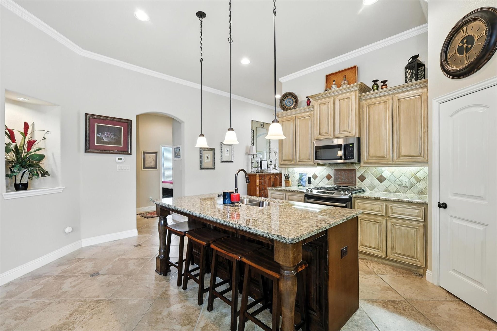 585 Mountcastle Drive