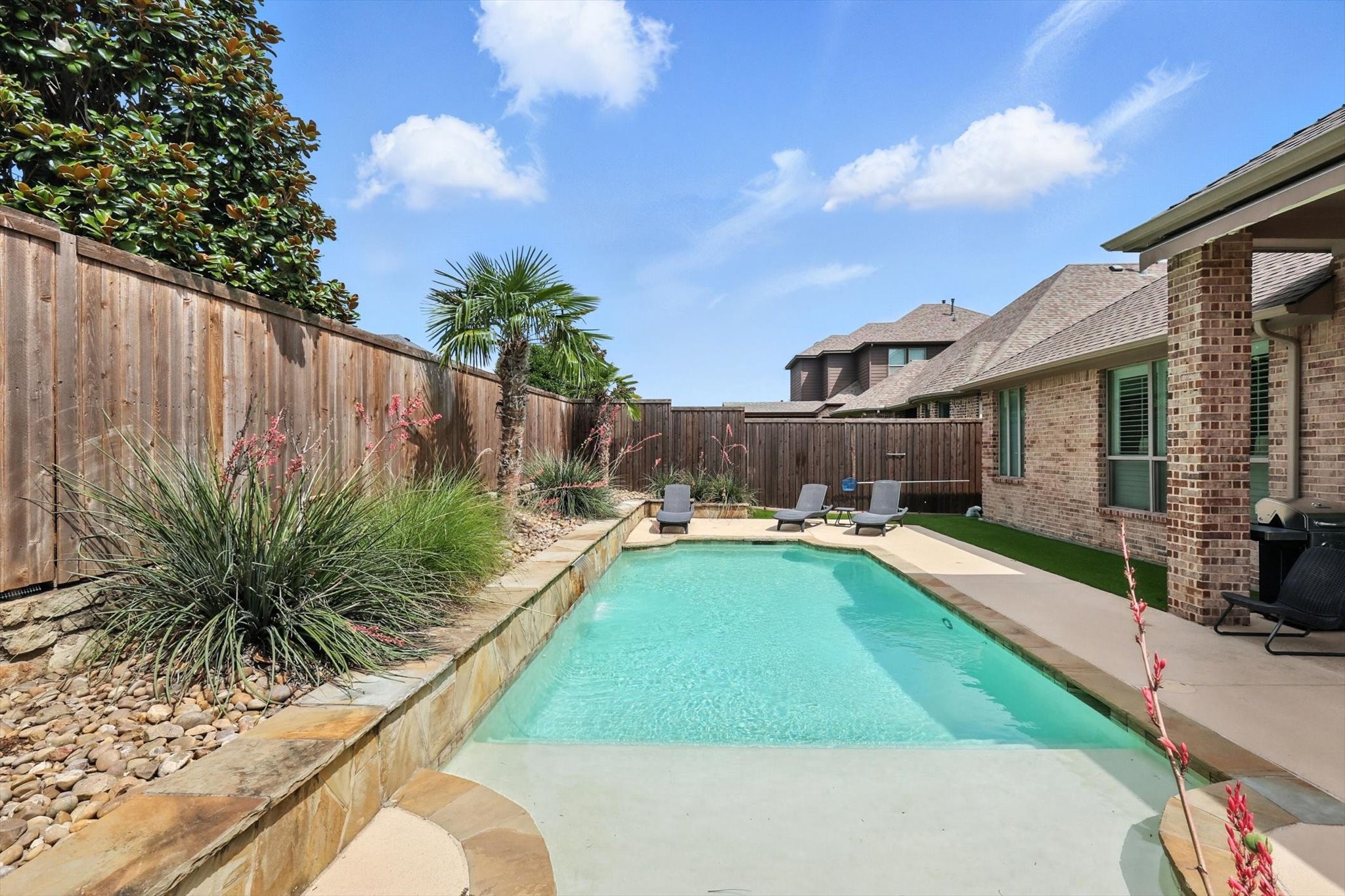 585 Mountcastle Drive