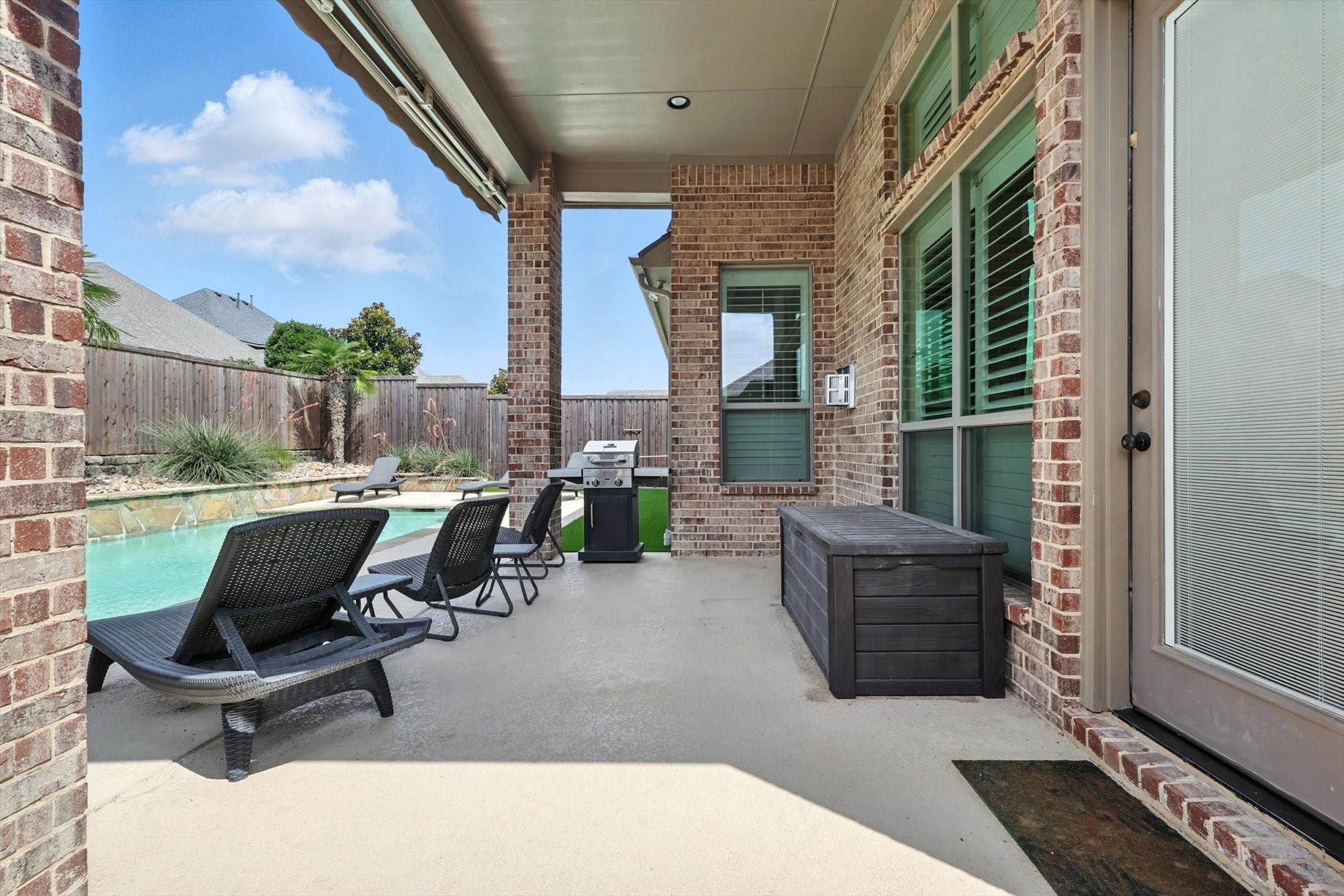 585 Mountcastle Drive