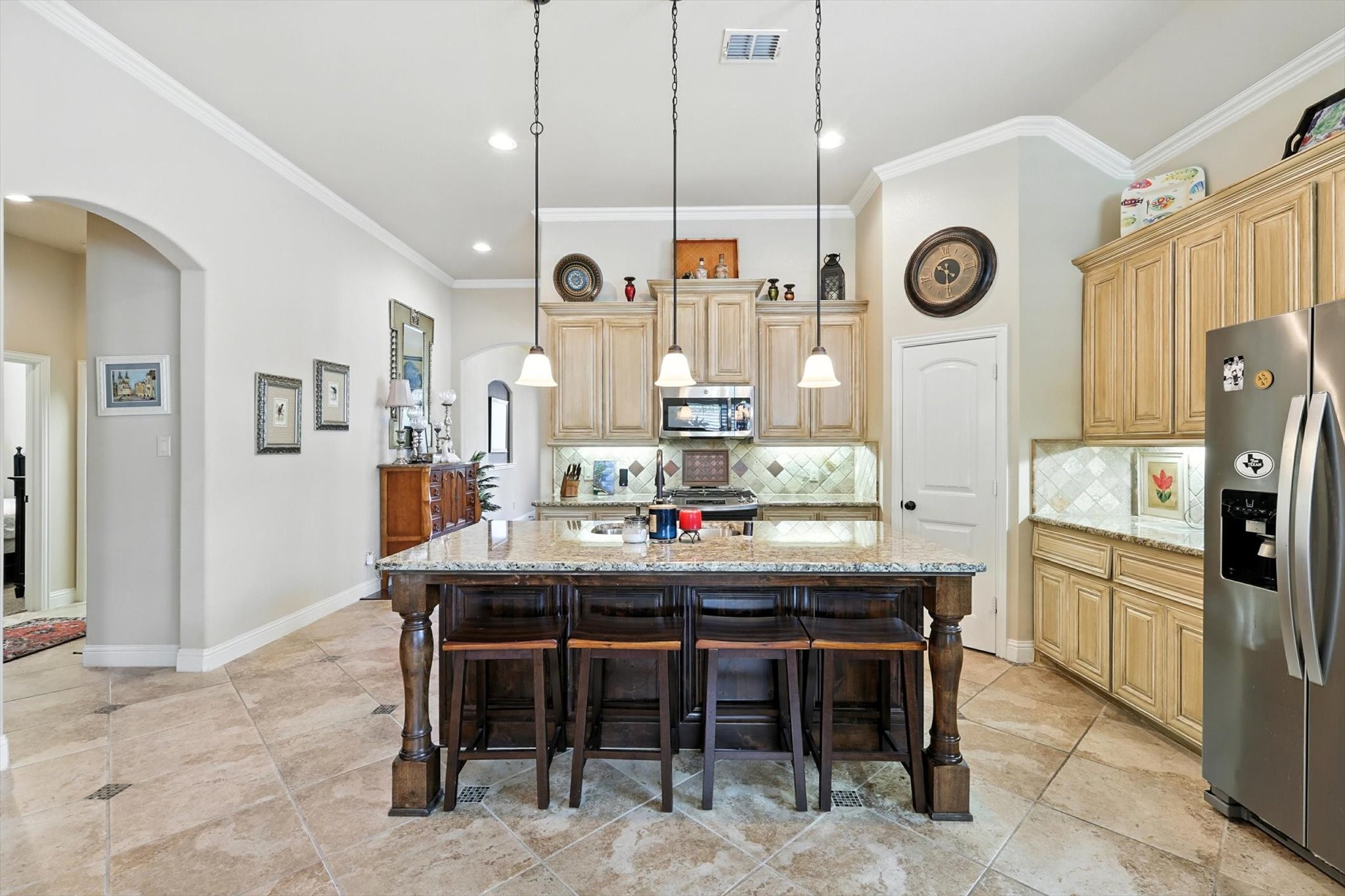 585 Mountcastle Drive