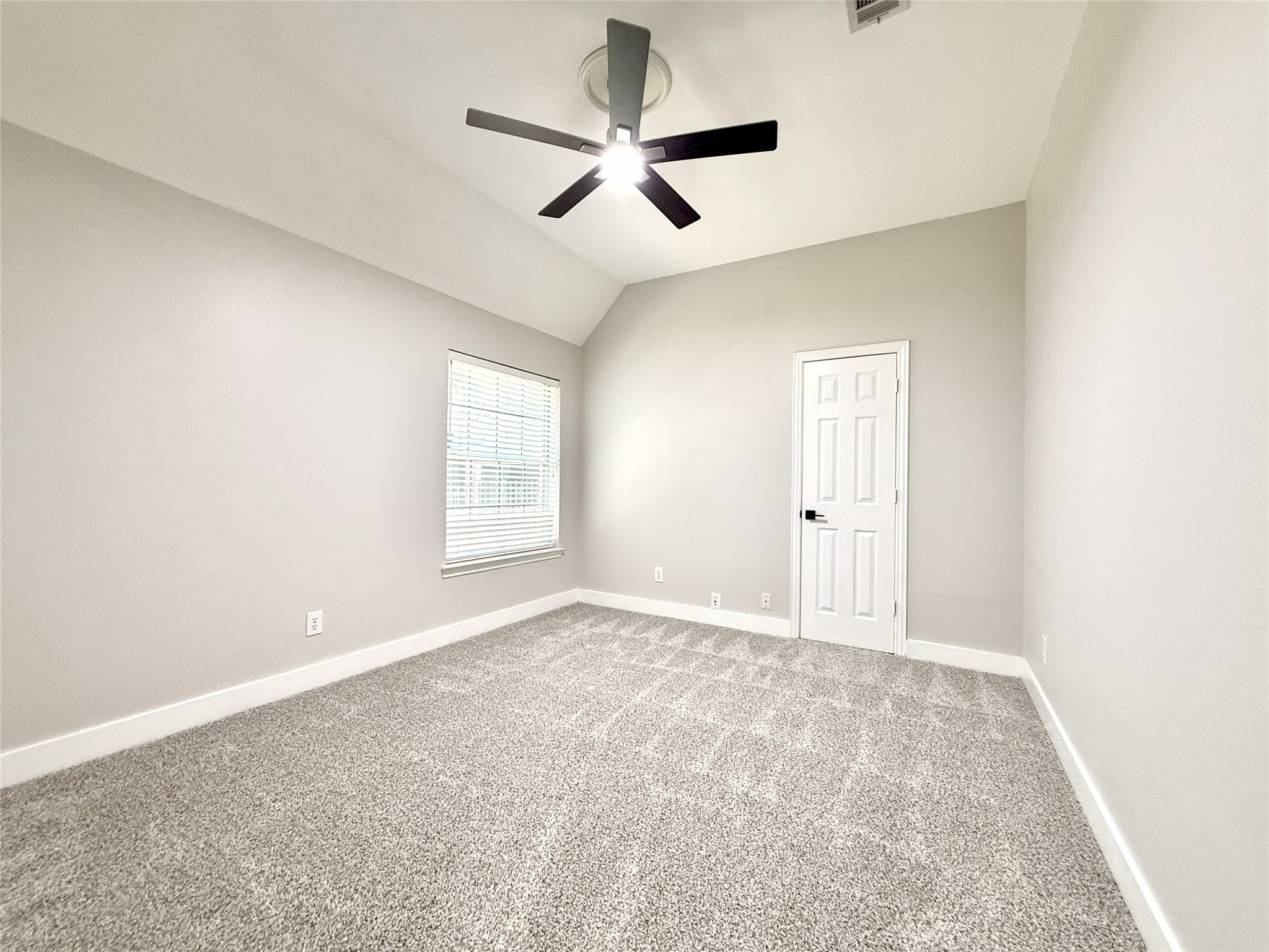 2300 Hunter Place Lane