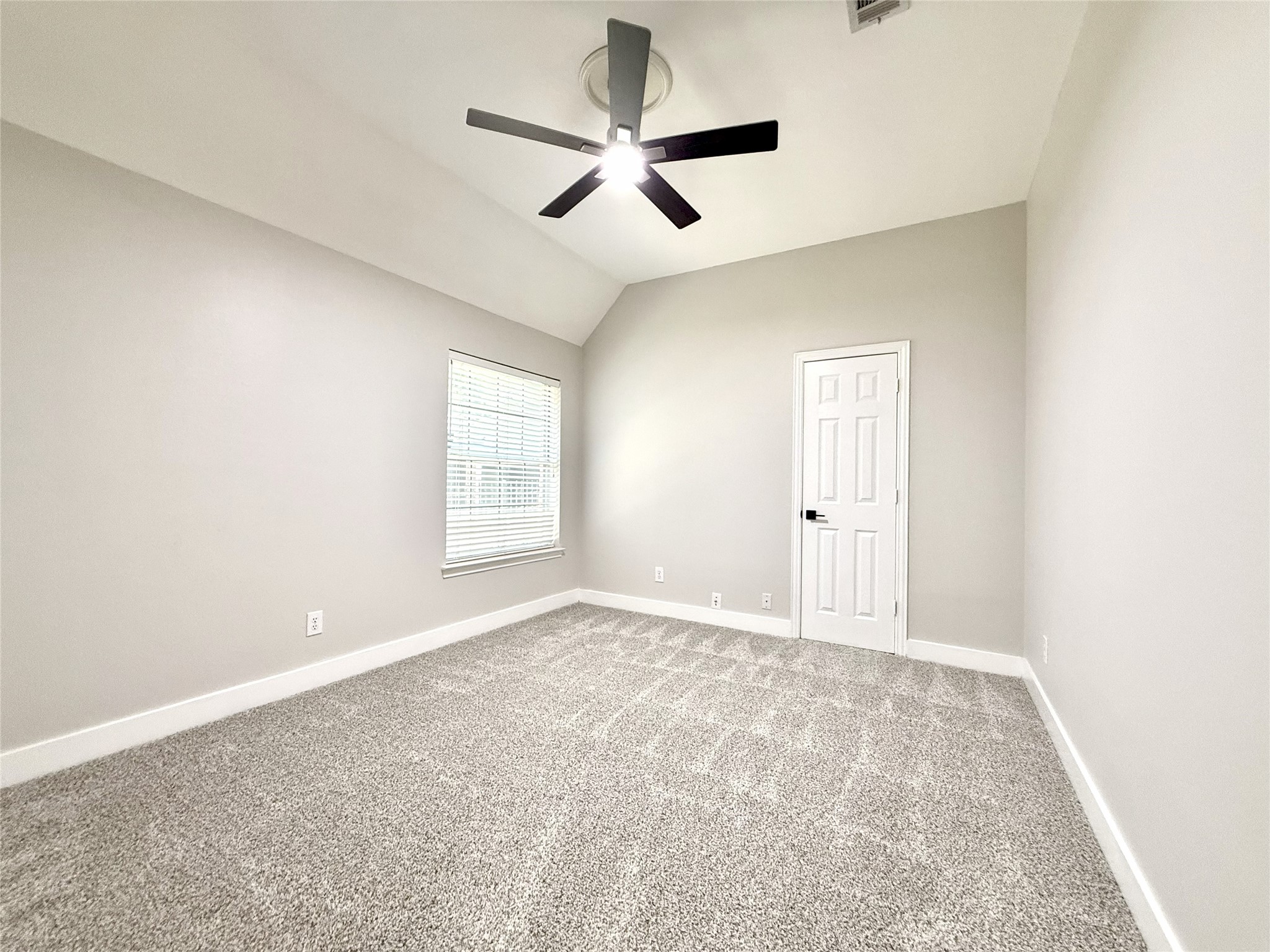 2300 Hunter Place Lane