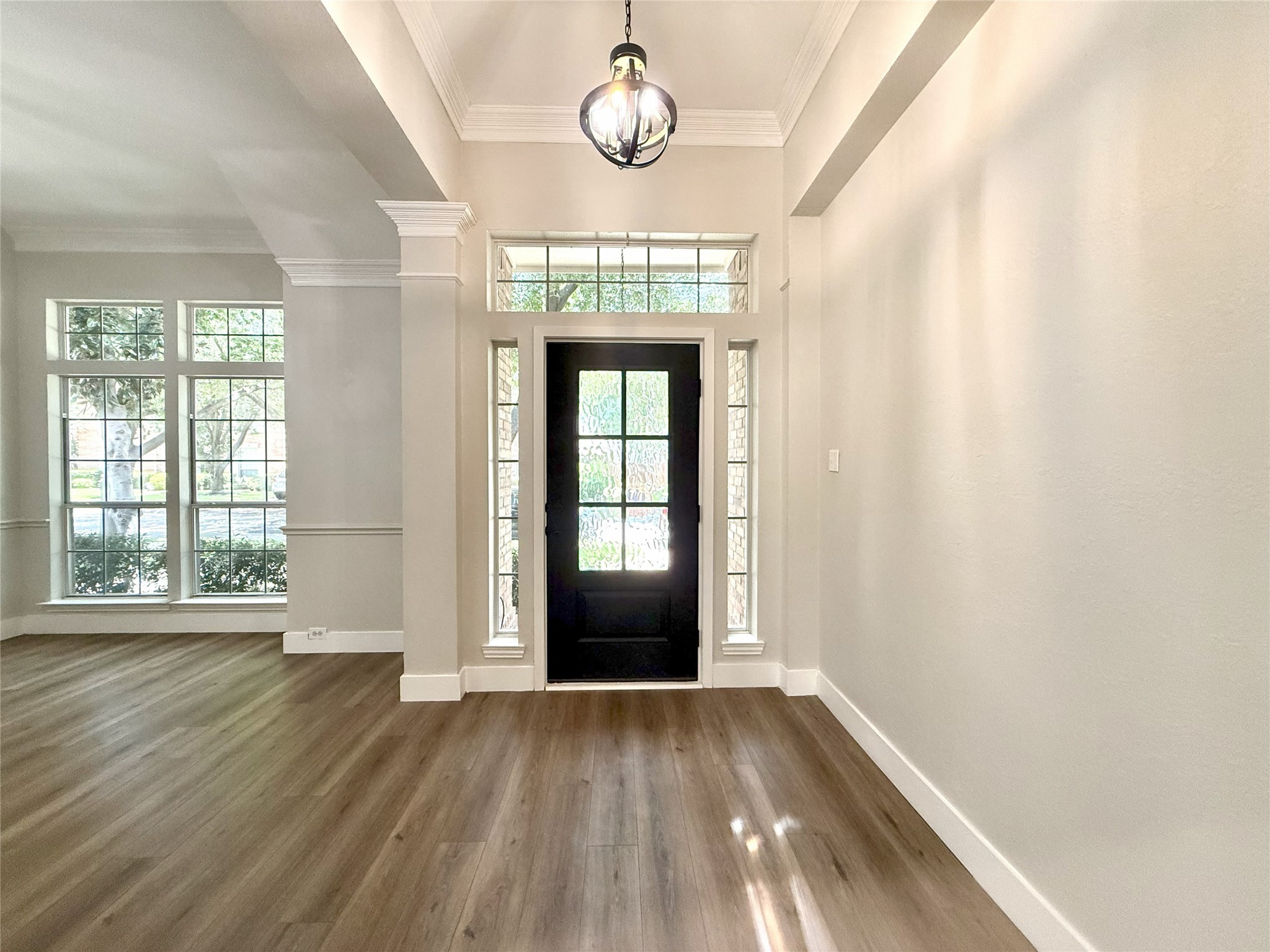 2300 Hunter Place Lane