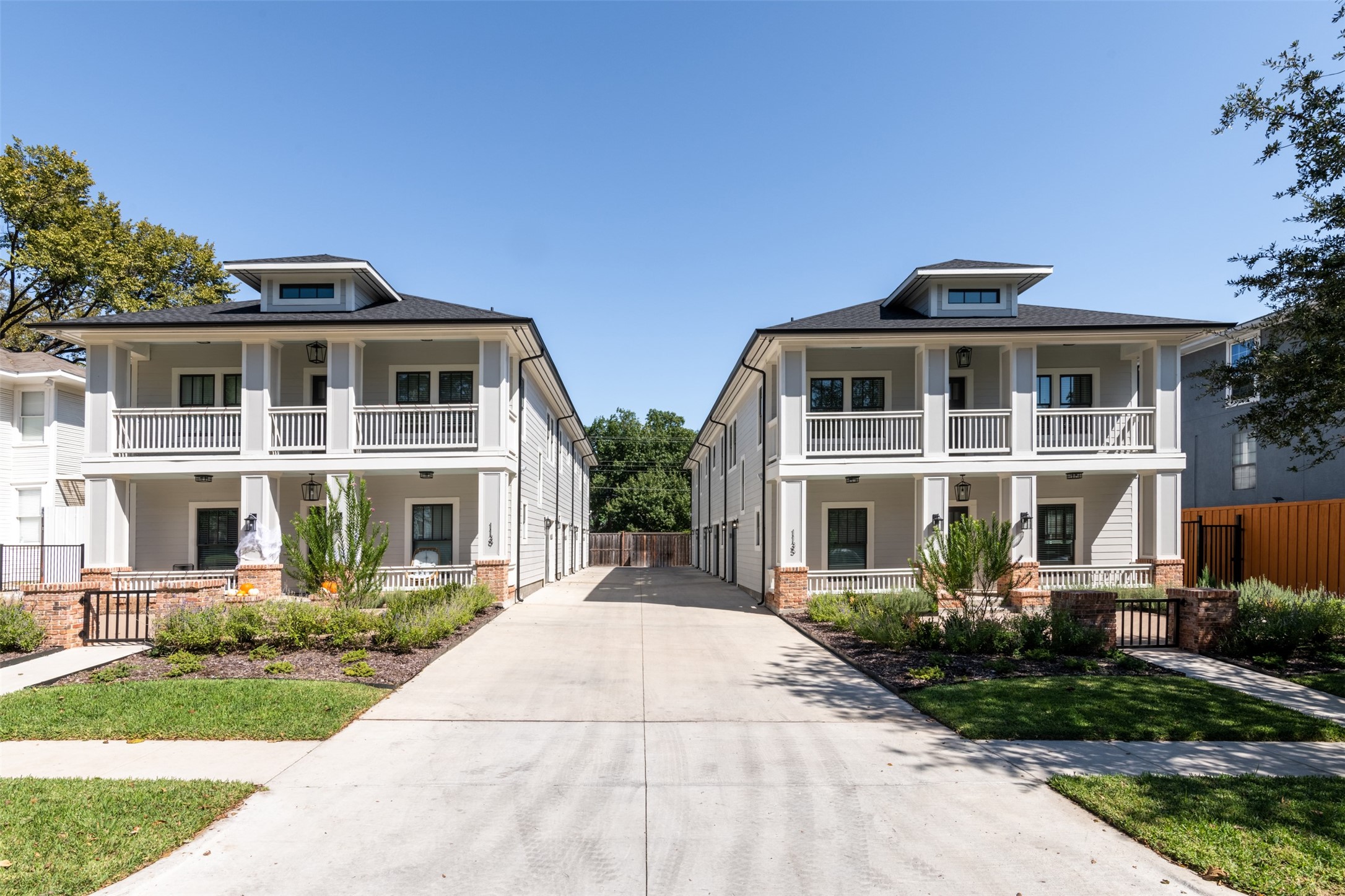 1139 Kings Highway 103