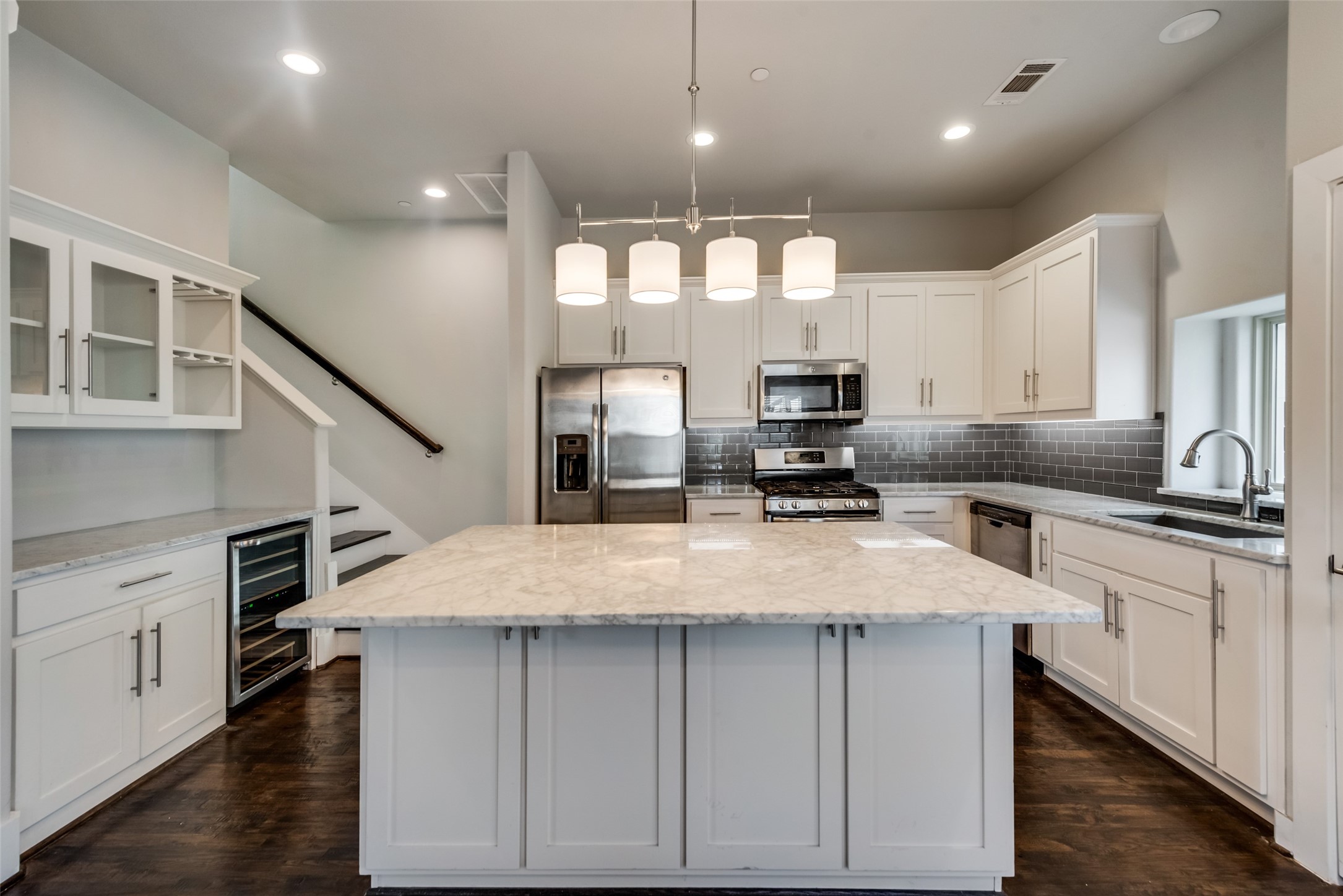 5815 Bryan Parkway 10