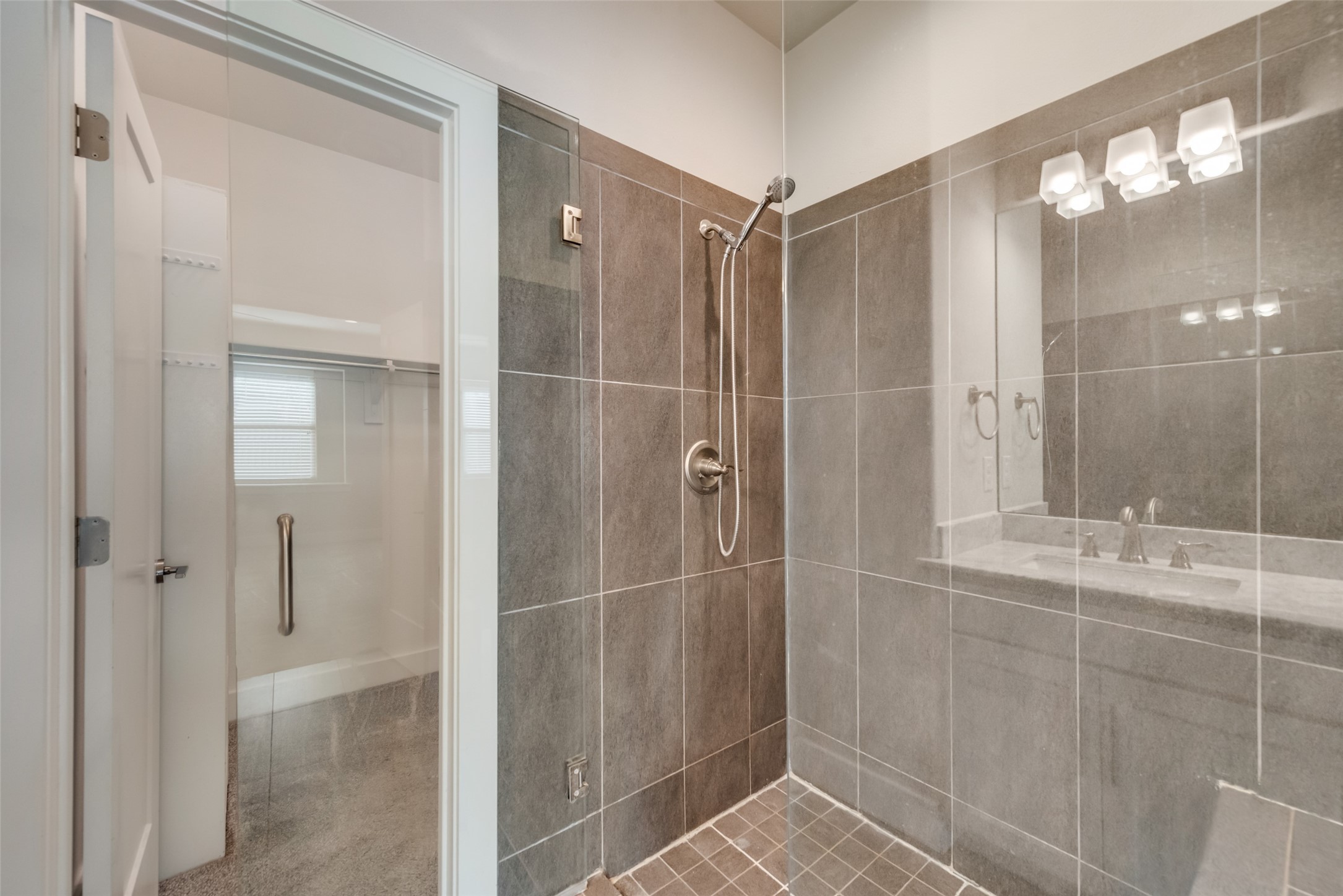 5815 Bryan Parkway 10