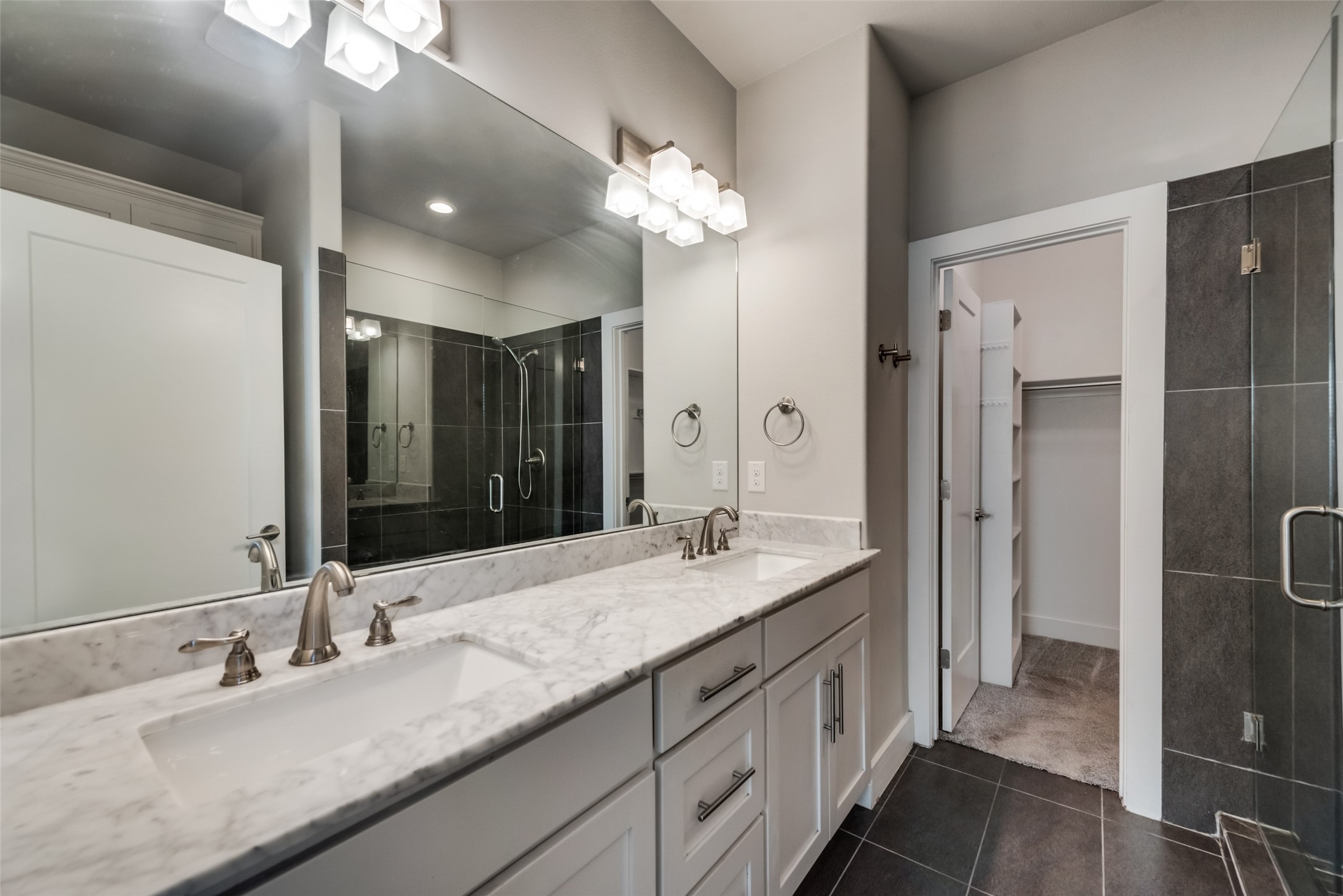 5815 Bryan Parkway 10