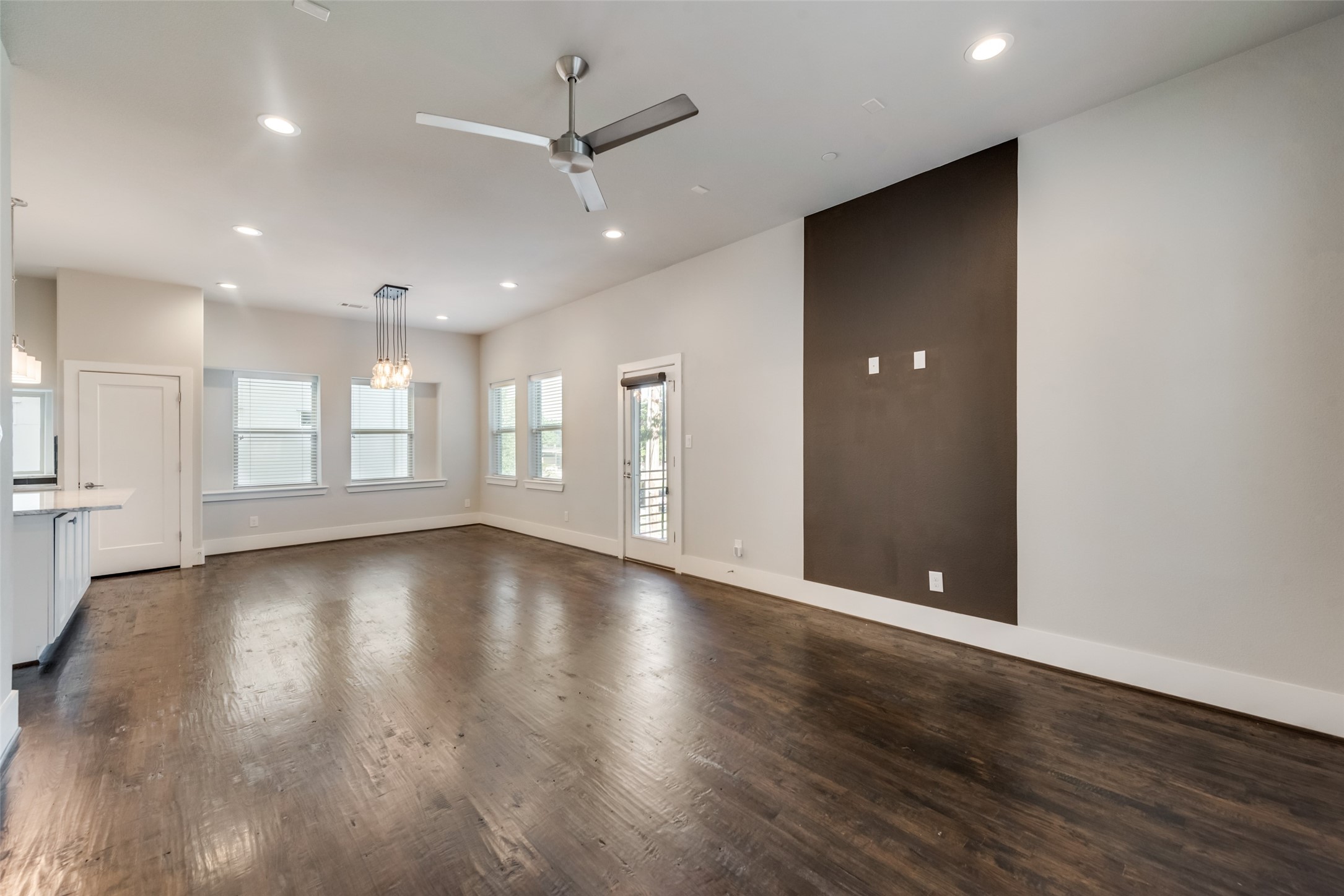 5815 Bryan Parkway 10