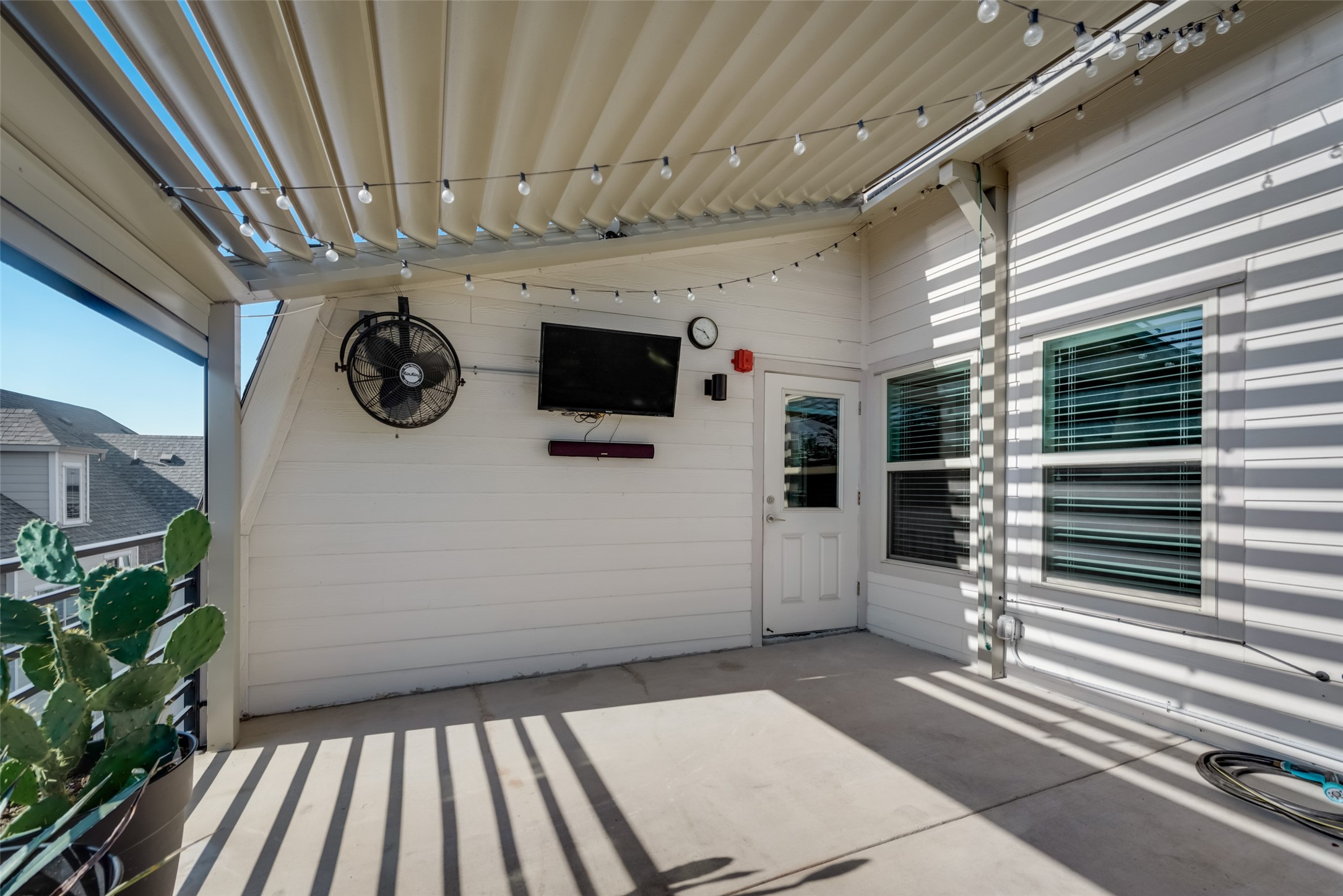 5815 Bryan Parkway 10