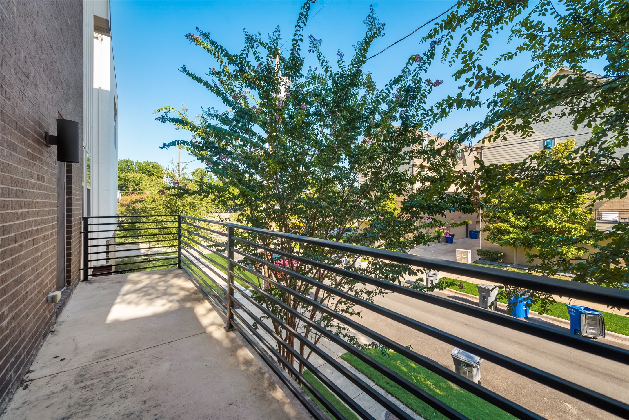 5815 Bryan Parkway 10