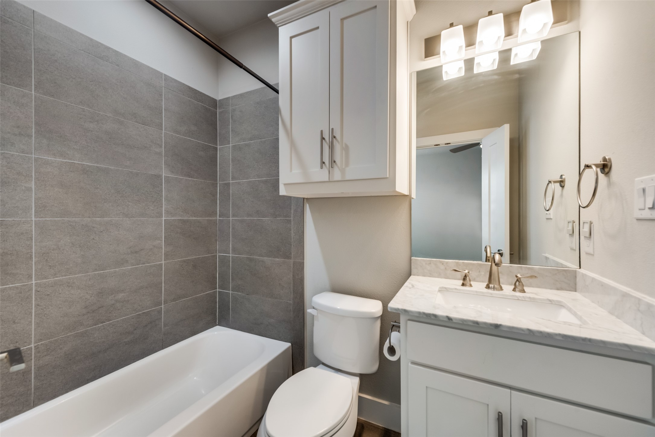 5815 Bryan Parkway 10