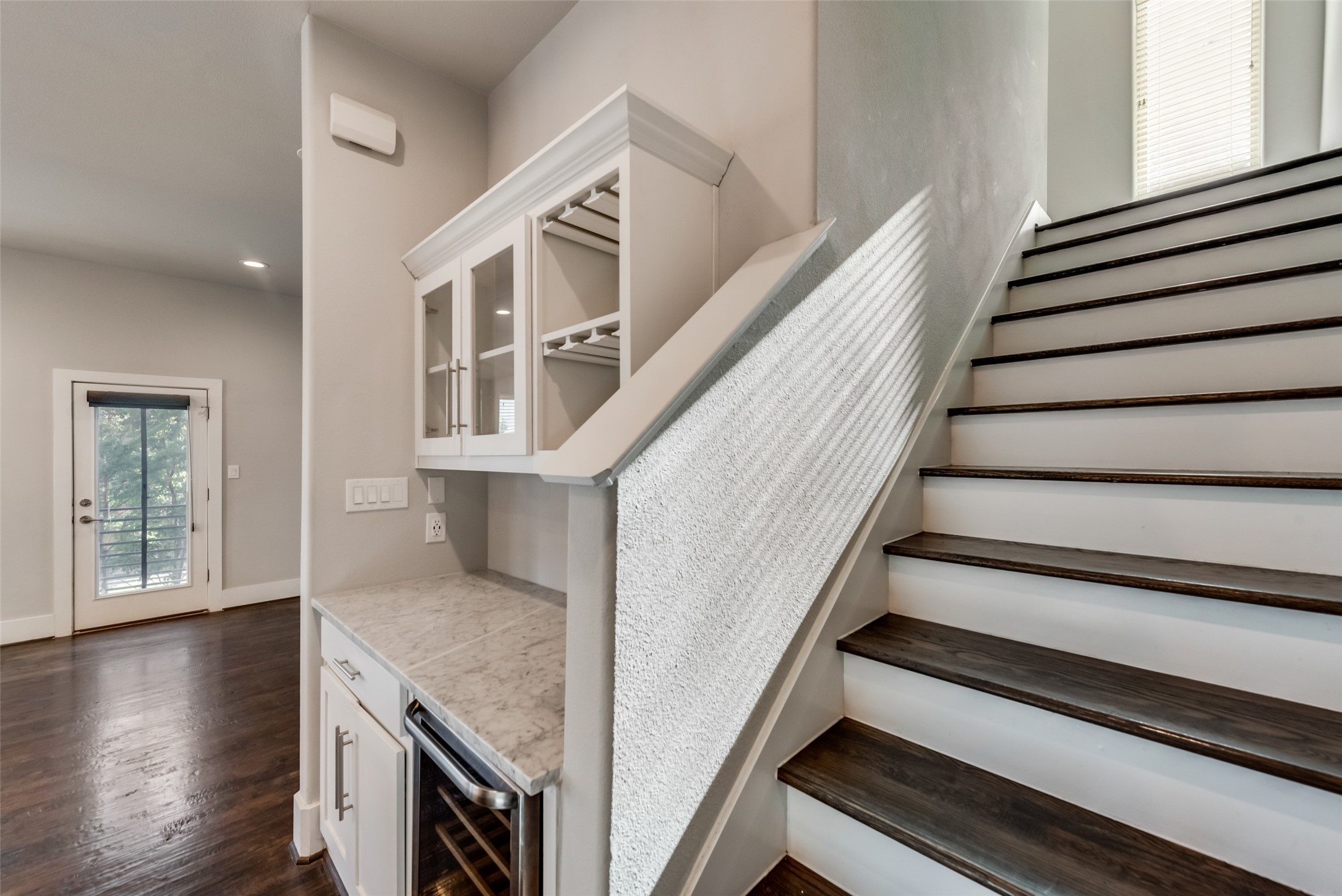 5815 Bryan Parkway 10