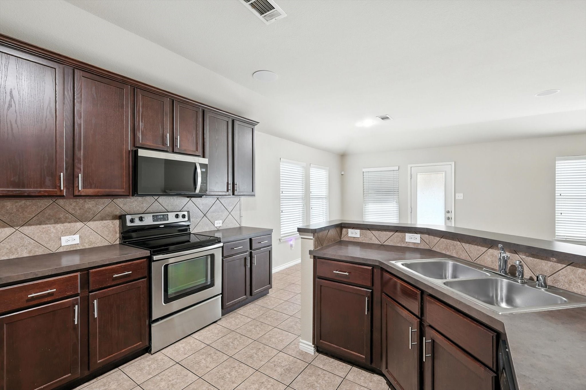 2827 Cypress Glen Drive